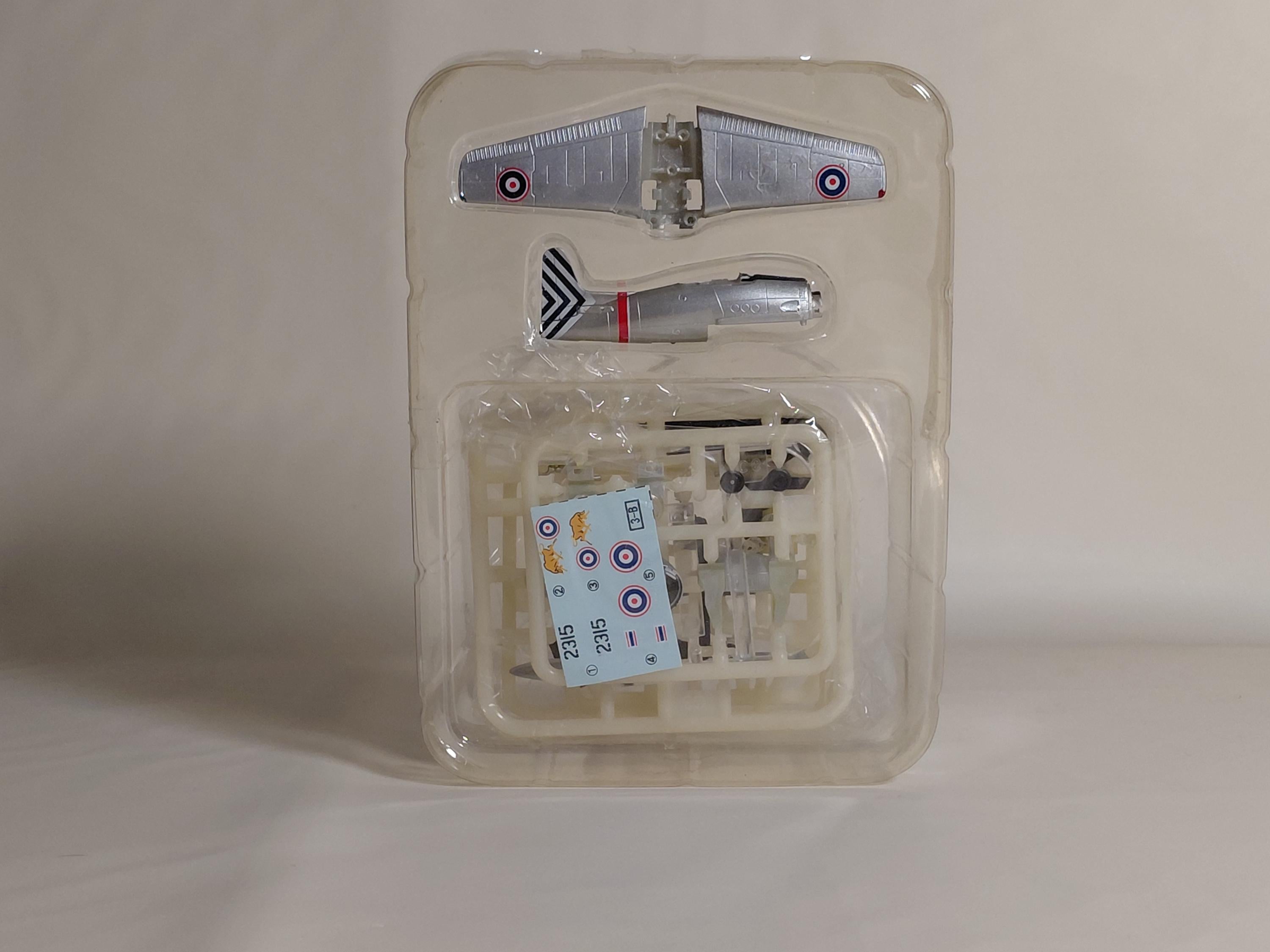 F-Toys 1:144 Wing Kit Collection 3 #03B F8F-1 Bearcat