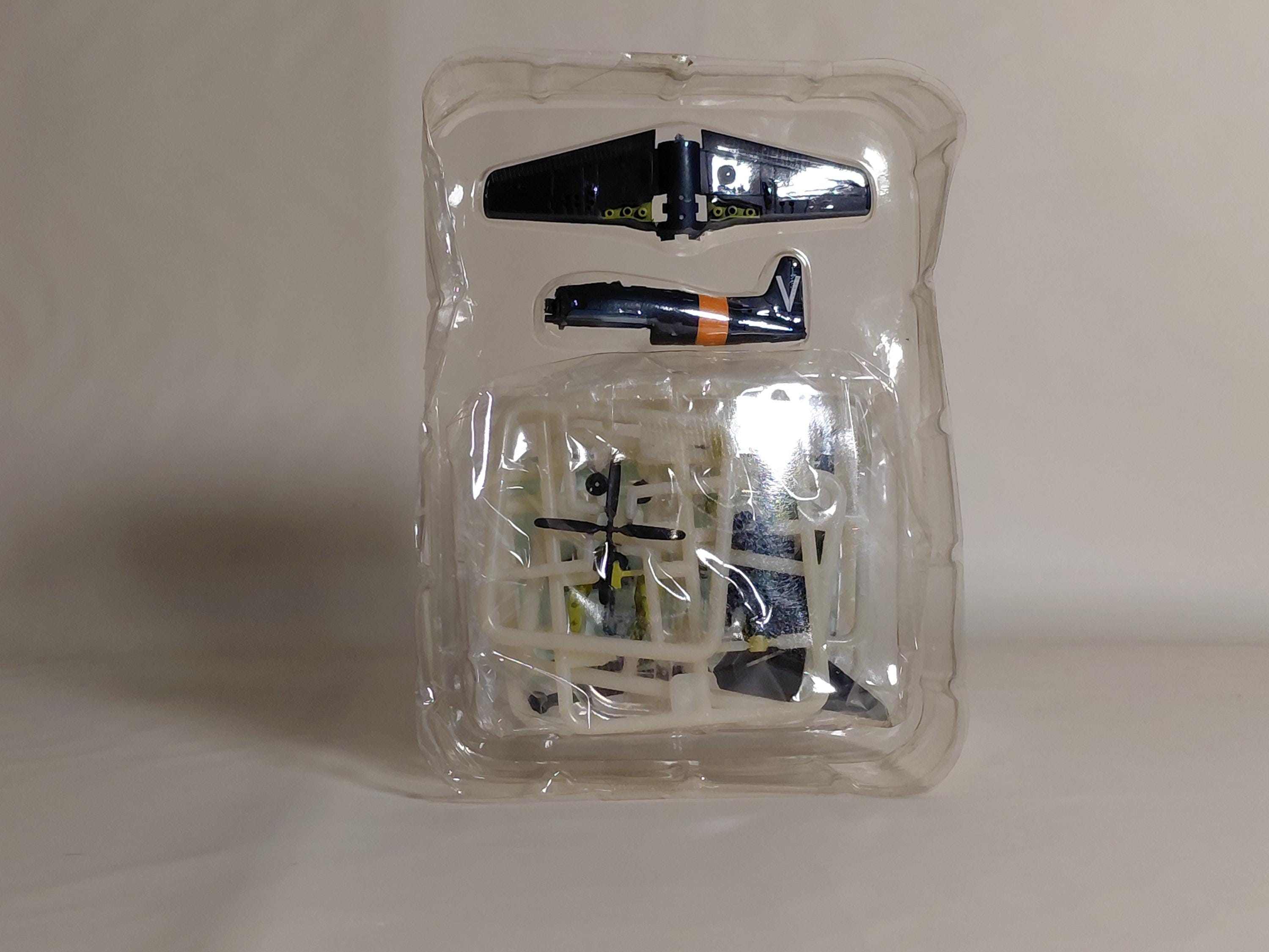 F-Toys 1:144 Wing Kit Collection 3 #3a F8F-1 Bearcat