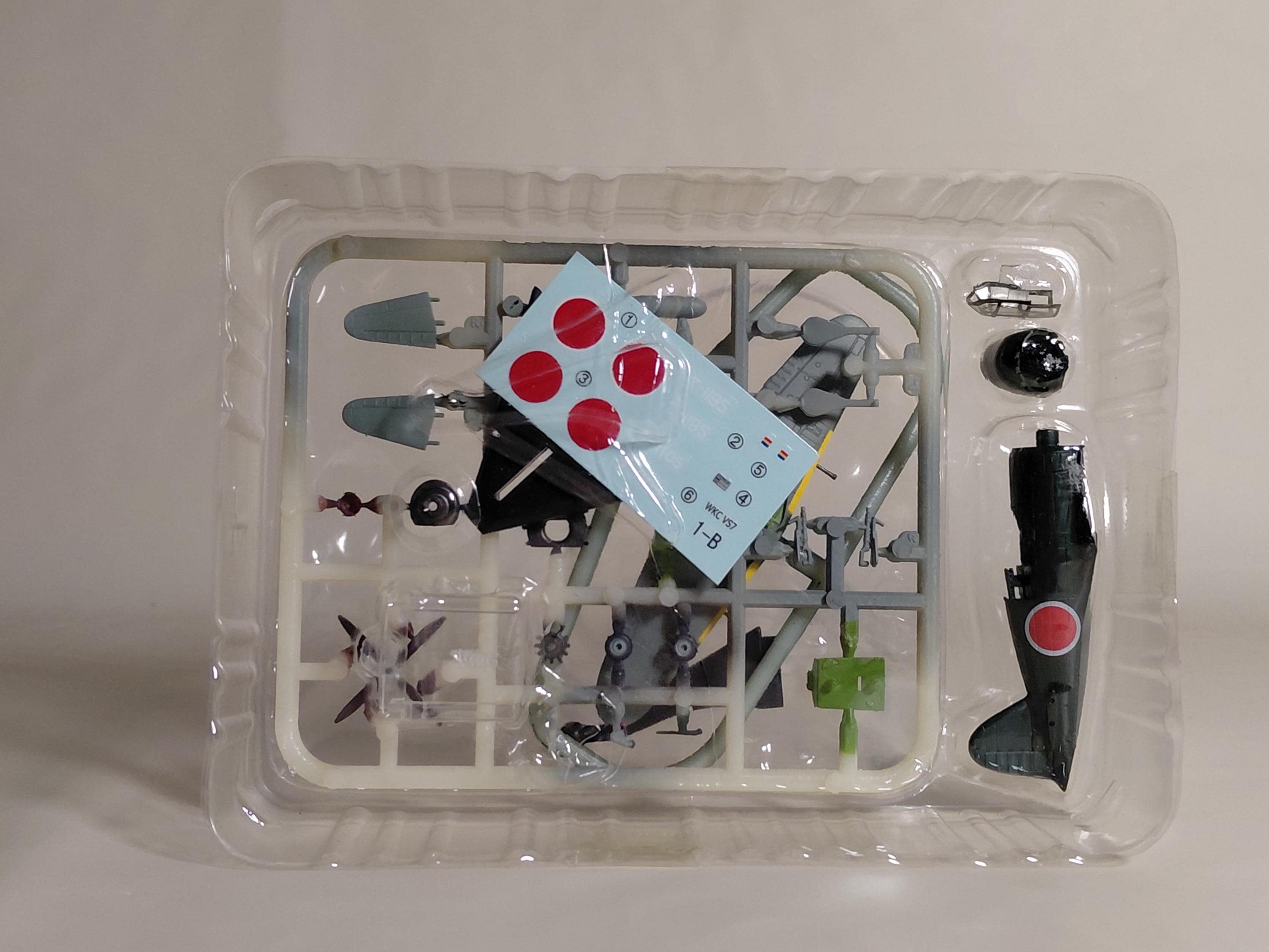 F-toys 1/144 WWII Wing Kit Collection VS7 #1B Yatabe Air Corps