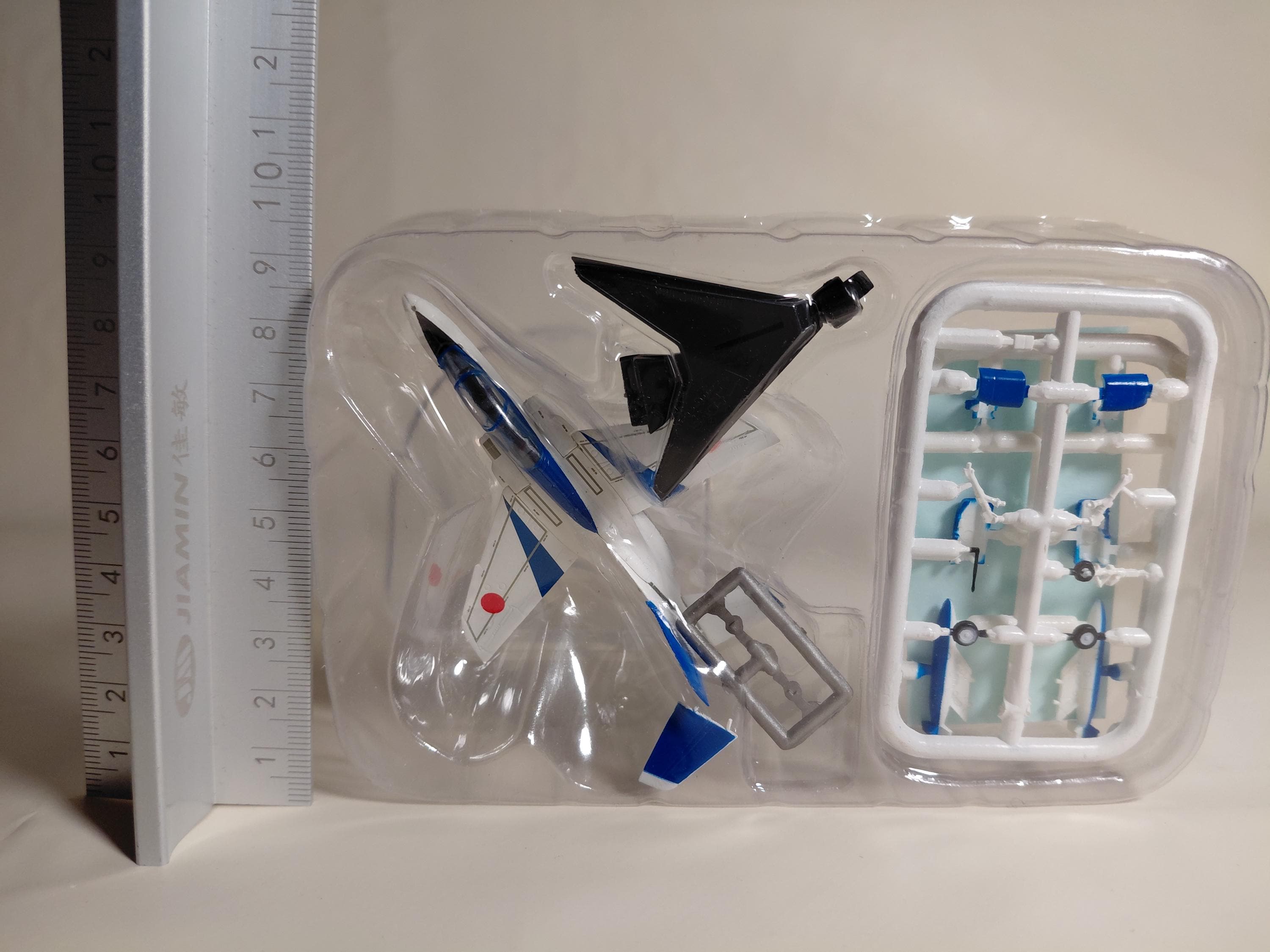 F-toys 1/144 JASDF Blue Impulse Series #5 " Kawasaki T-4 "