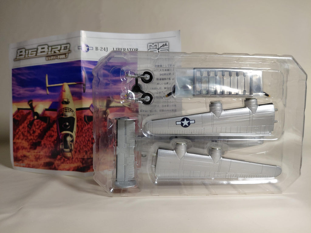 CafeReo 1/144 BIGBIRD 1 #2 B-24J Liberator USAF "Cocktail Hour nose" MIDWAY 43rd