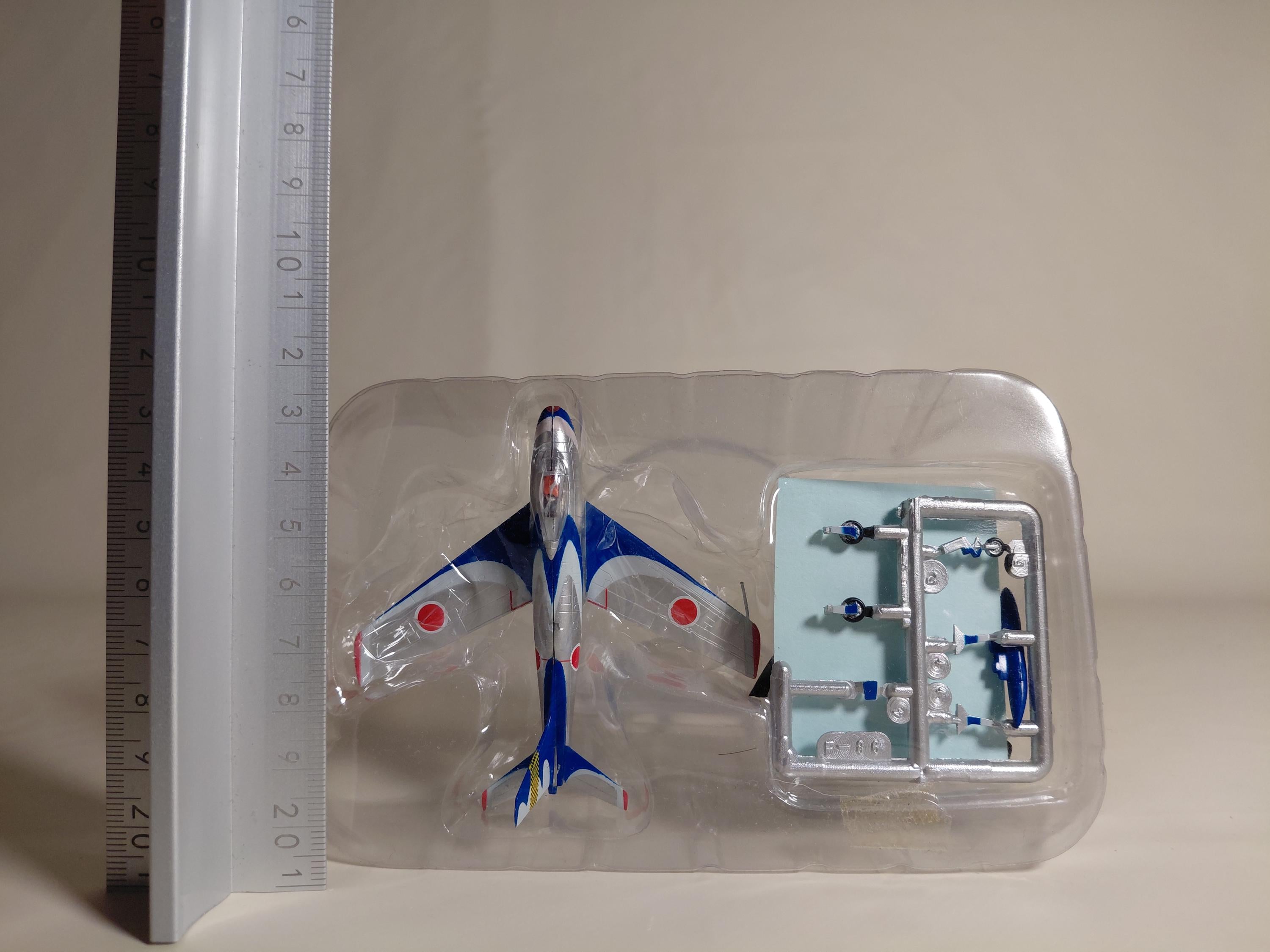 F-toys 1/144 Blue Impulse #2 F-86F Sabre early paint ~1964