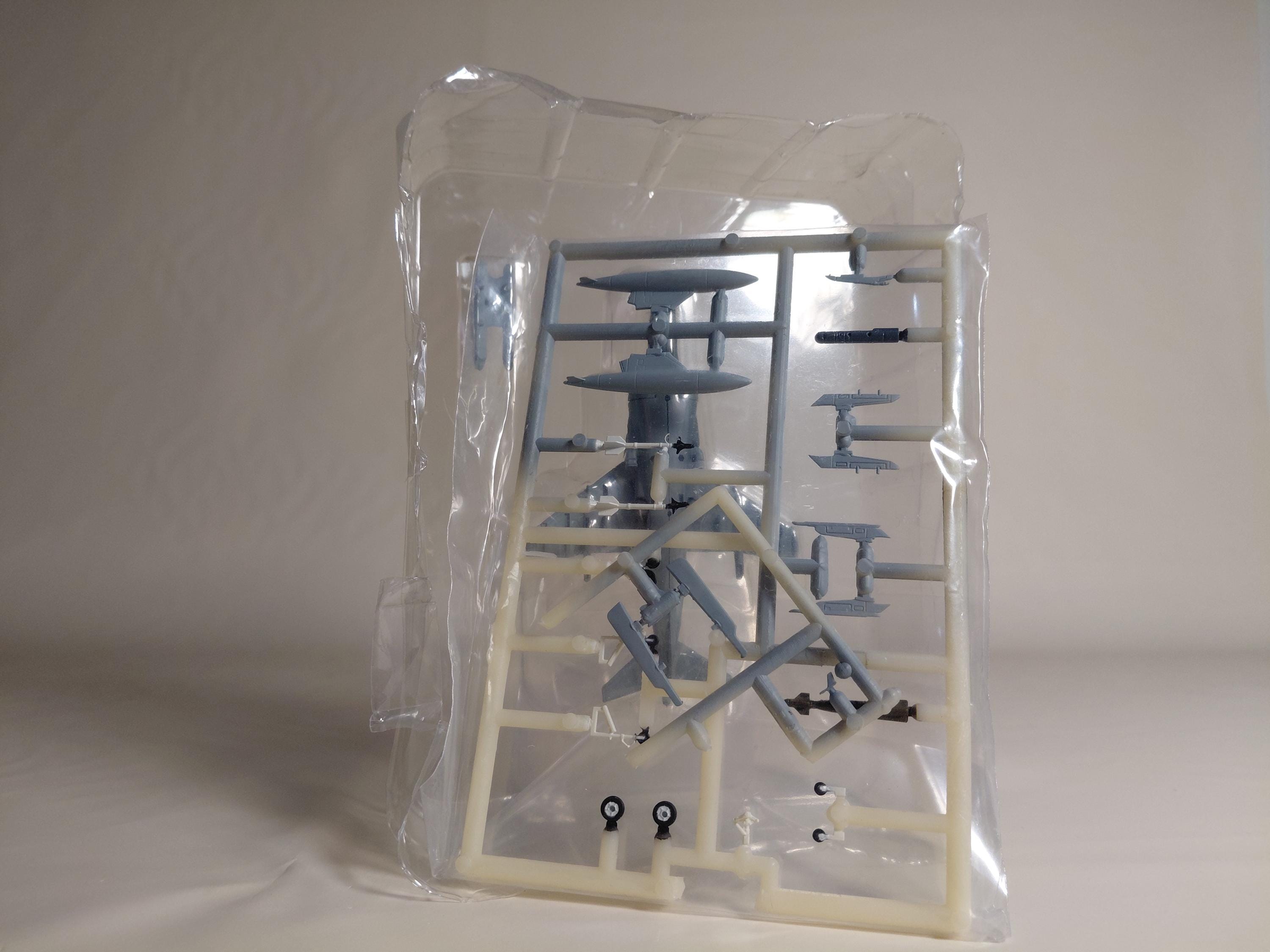 Cafereo Jwings PLUS 1/144 AV-8B Harrier II