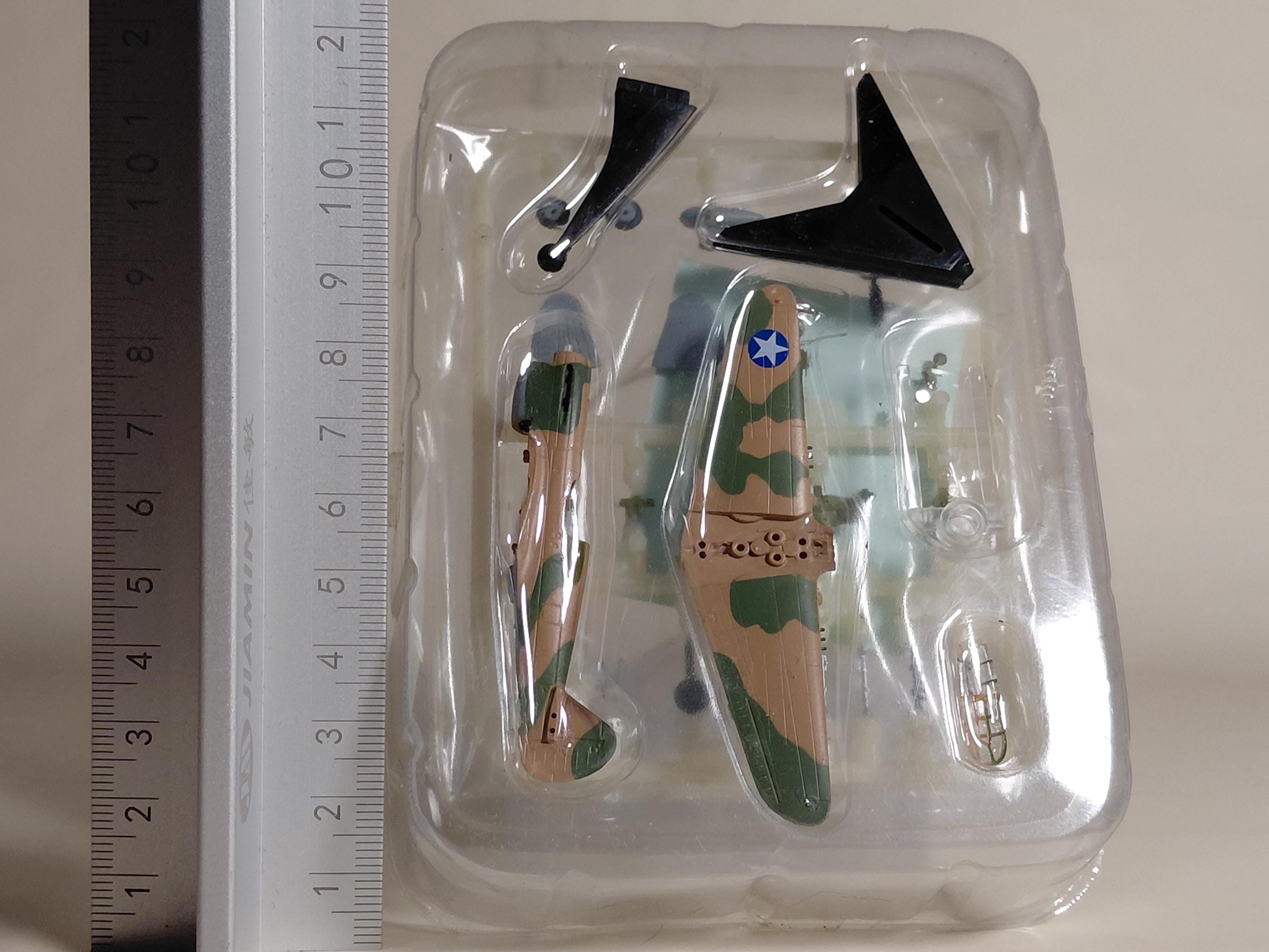 F-Toys 1/144 Wing Kit Collection 7. U.S. Army Curtiss P-40E Warhawk #2A