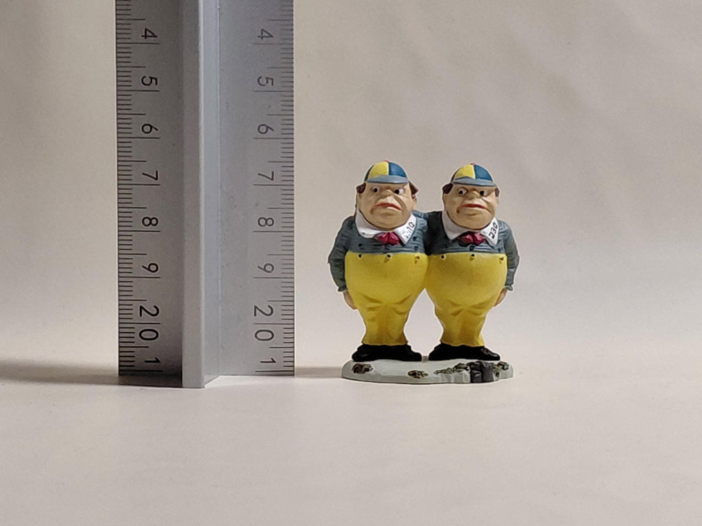 Kaiyodo Tweedledum and Tweedledee Alice in Wonderland Figure Disney figureland 2