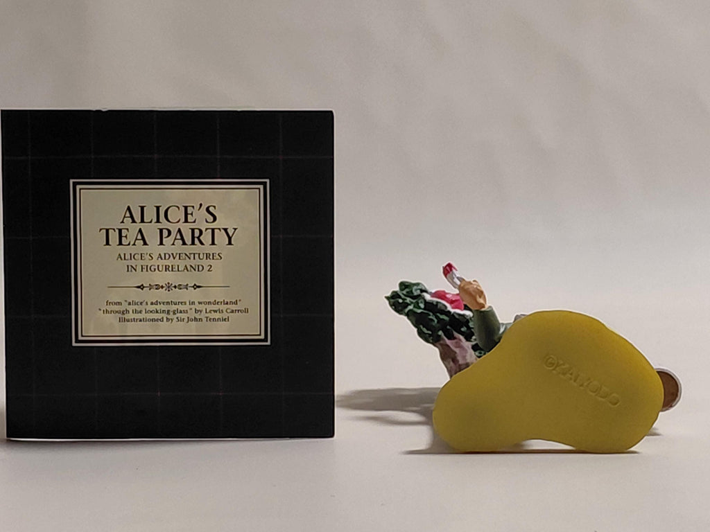 Kaiyodo Card Gardener Alice in Wonderland Figure Disney figureland 2