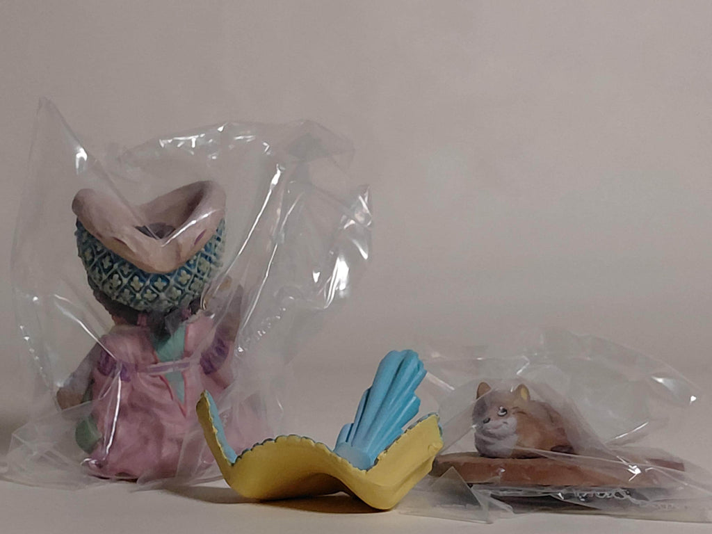 Kaiyodo Alice's Tea Party EX Figure Duchess (A)