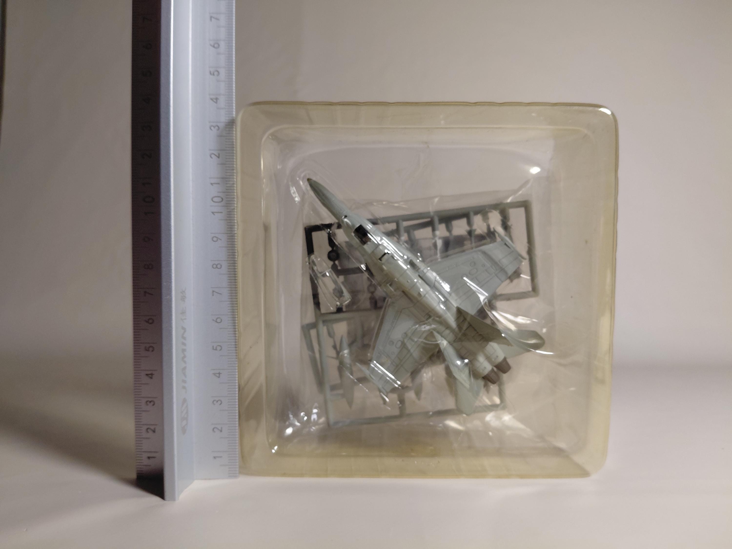 1/144 ANAMI Fighter : MDC F-18A Hornet [AREA88] #4B Cafereo