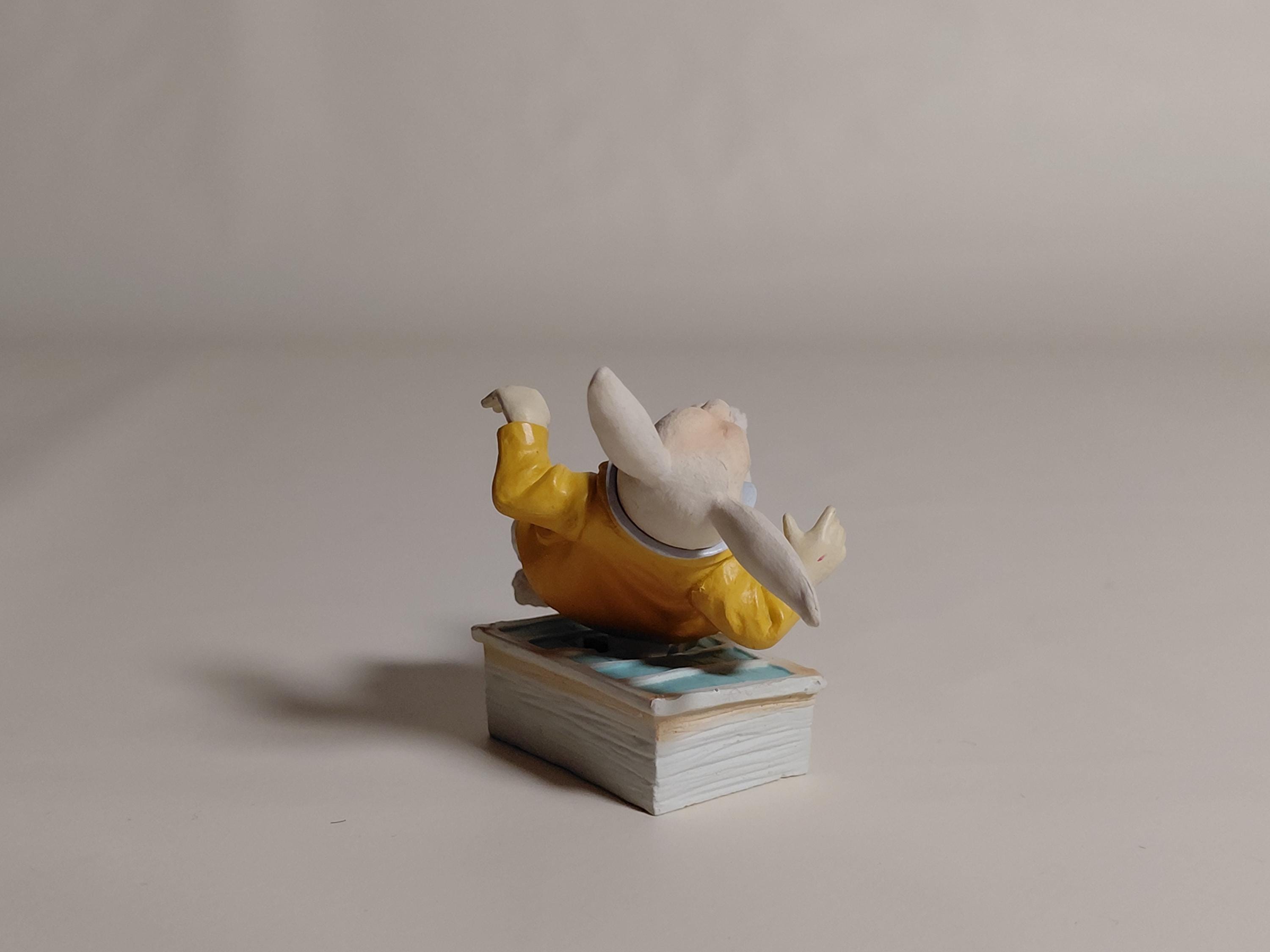Kaiyodo Alice's tea party 2 White Rabbit