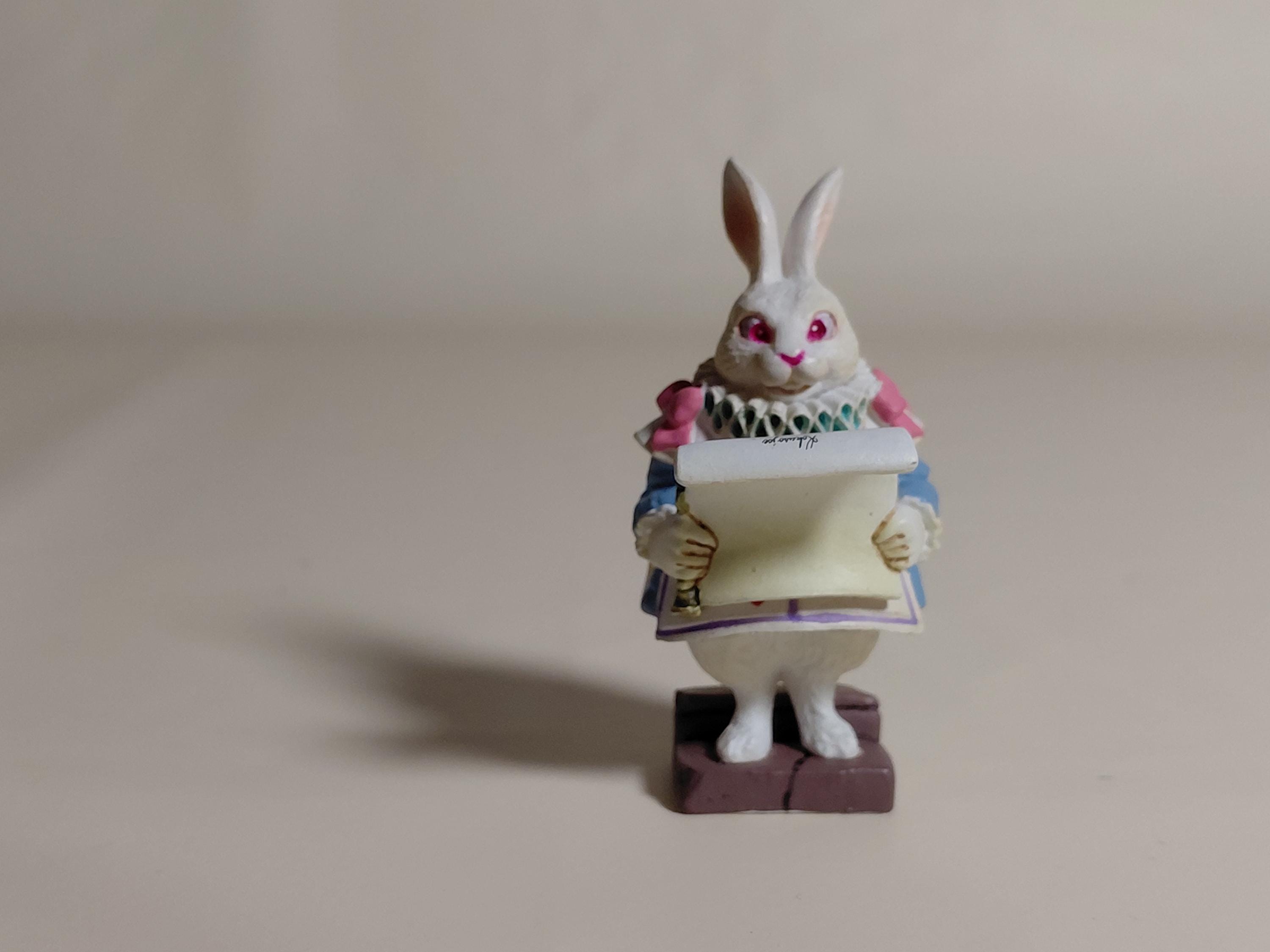 Kaiyodo Alice's tea party 2  White Rabbit on the Court