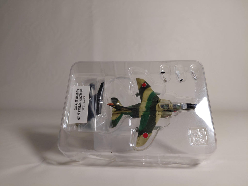 F-Toys 1/144 Acro Team Collection Vol.1 Secret T-4 6th Wing 306th Squadron (1992 Air Combat Competition) Fighter Miniature #1S secret item