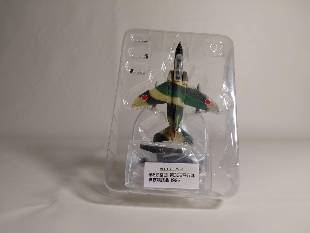 F-Toys 1/144 Acro Team Collection Vol.1 Secret T-4 6th Wing 306th Squadron (1992 Air Combat Competition) Fighter Miniature #1S secret item