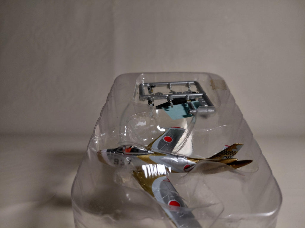 F-Toys 1/144 Blue Impulse Col. F-86F Sabre Initial Painting #1 1961-1964