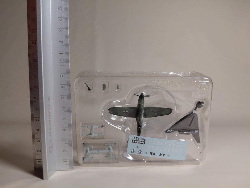 F-toys 1/144 WWII Warbird Collection. German Heinkel He100D-1 #2B