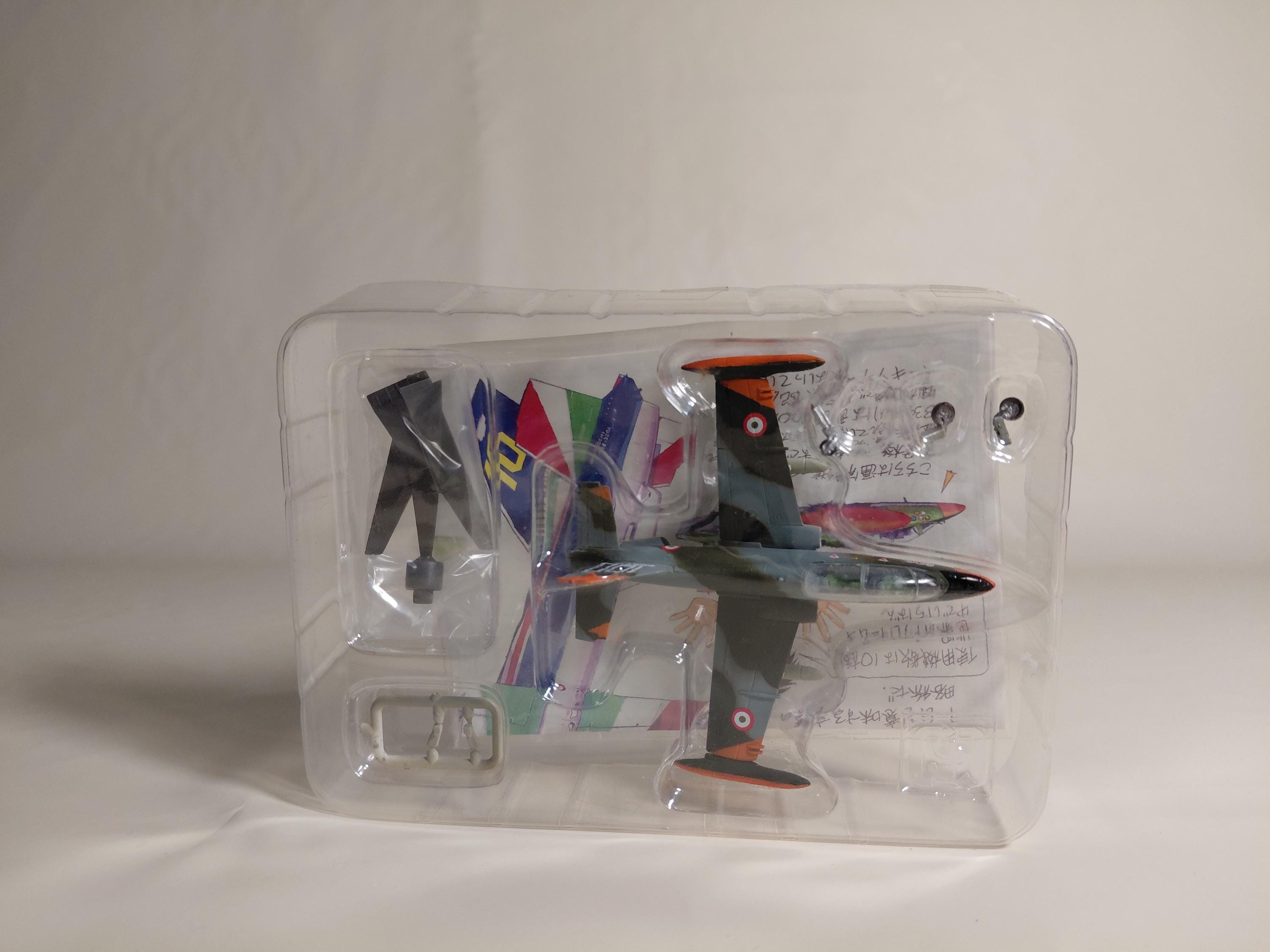 F-toys 1/144 Scale Acroteam Collection Italian Air Force Aeromacchi MB-339A 100th