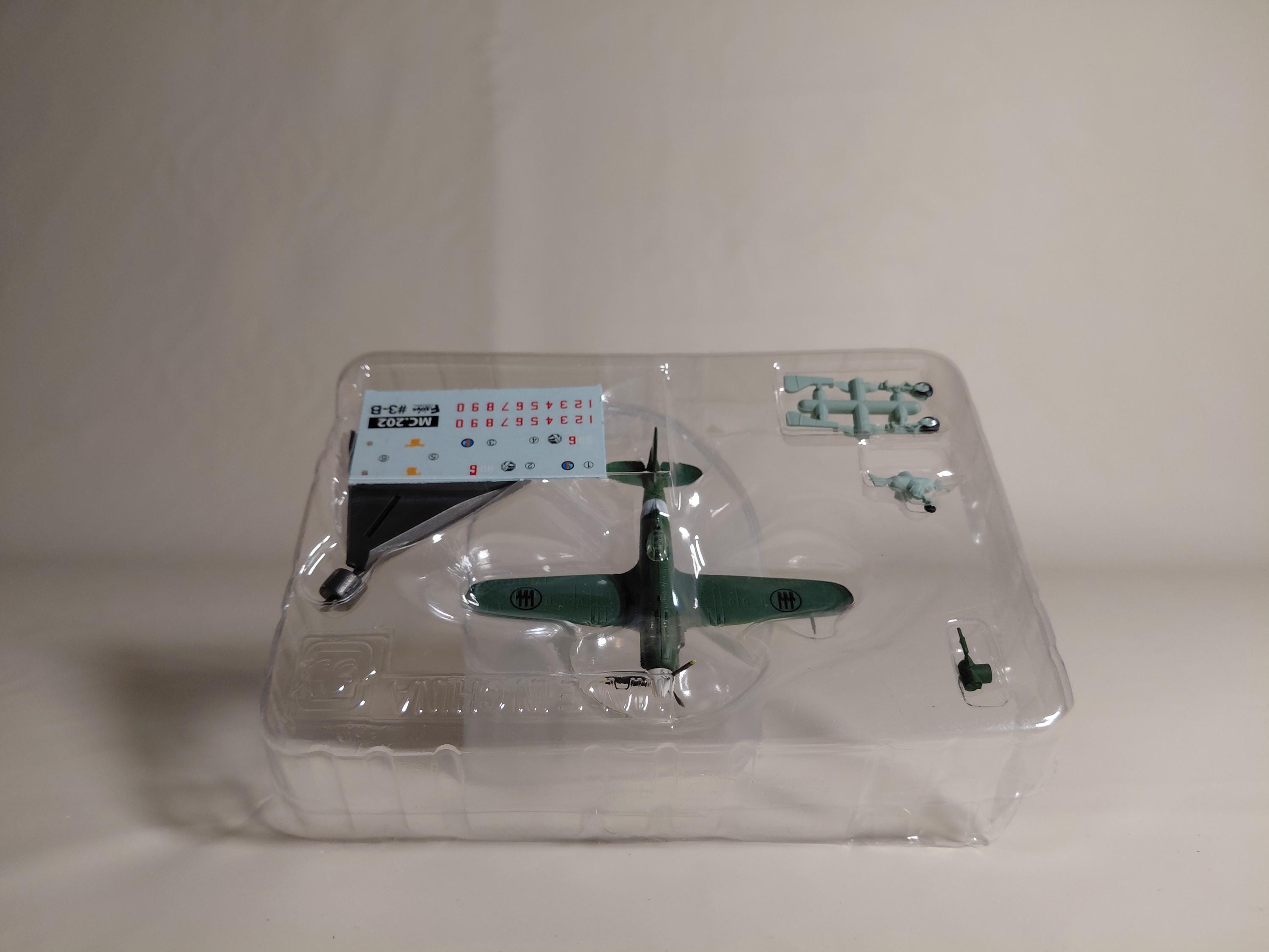 1/144 F-Toys WWII War bird (3B) Macchi C.202 80th Squadron