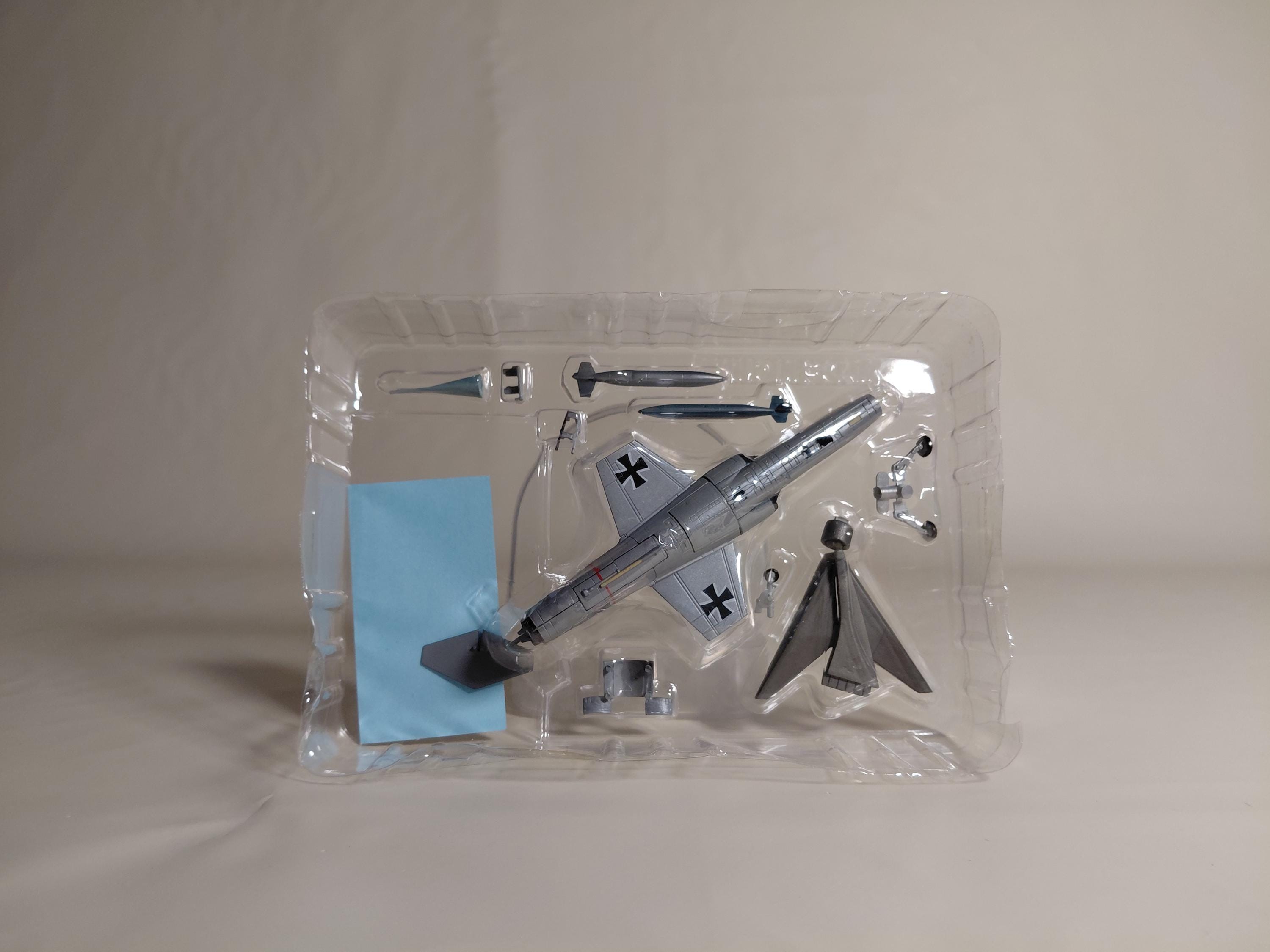F-toys 1/144 Acroteam Collection 2 #4A F-104 Starfighter West German Navy Hiking's MFG2
