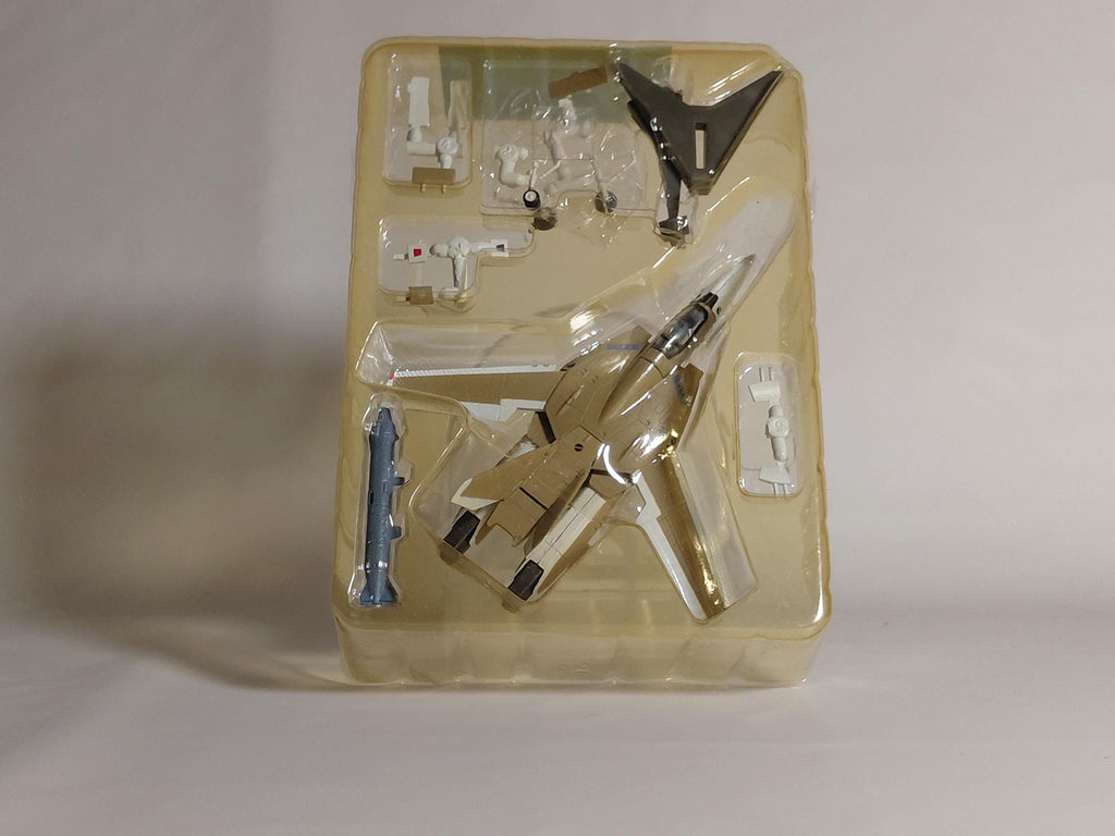 F-Toys VF-1A Mass Production Model TV Version 1/144 Super Dimension Fortress Macross Valkyrie Collection