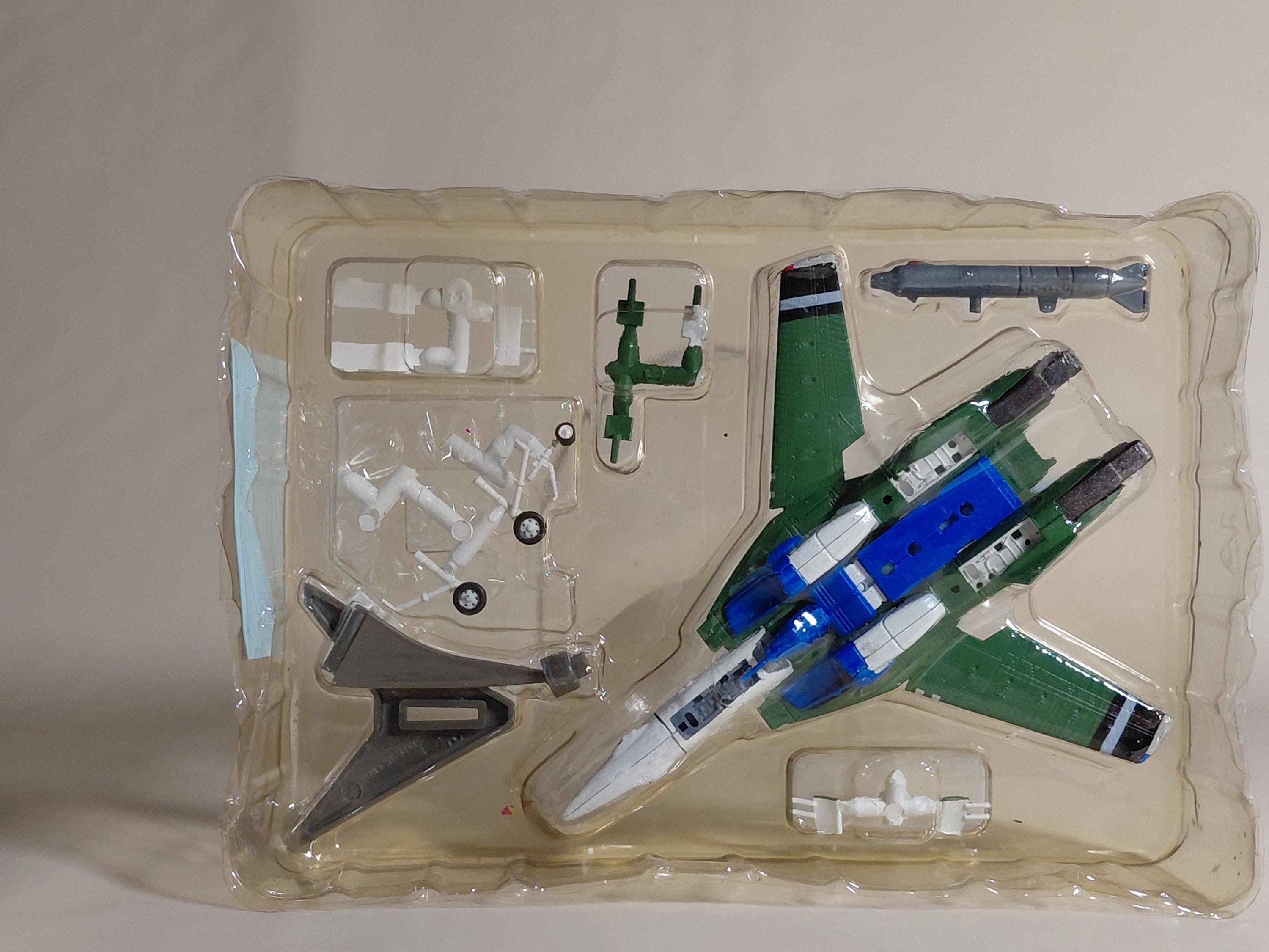 F-Toys 1/144 Macross Valkyrie Collection VF-1A Valkyrie Fighter Max Machine Secret