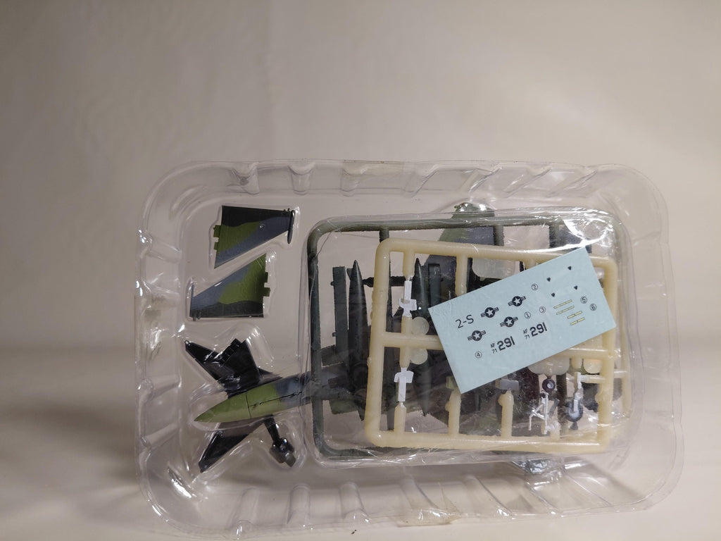F-toys 1/144 Attack Aircraft Collection #SP2/Secret US Air Force F-15E Strike Eagle Demonstrator