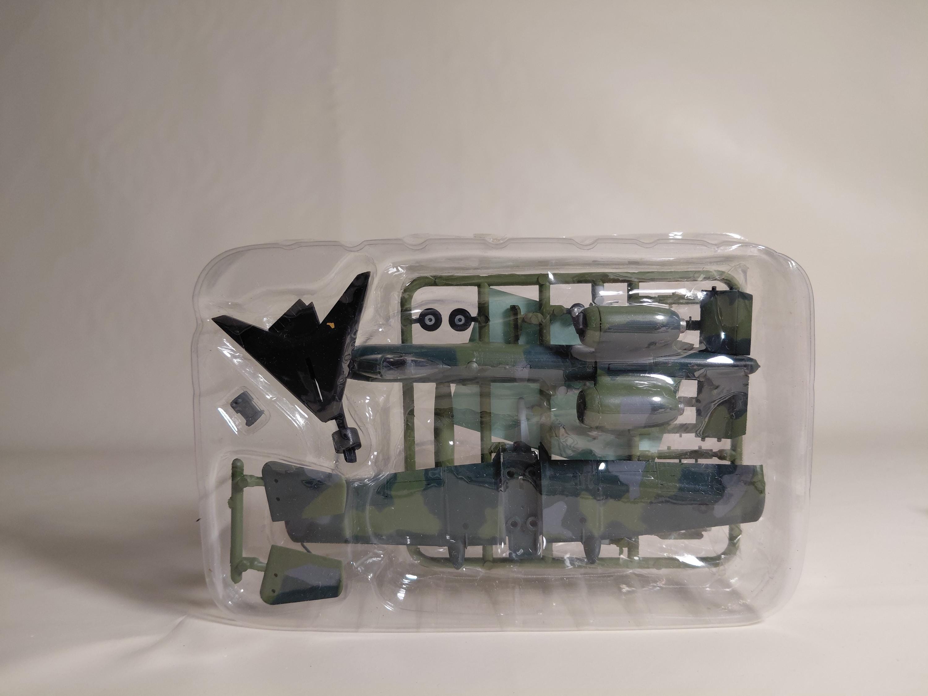 F-toys 1/144 A-10 Thunderbolt II #3B US Air Force 18th Tactical Fighter Squadron 18TFS European Camouflage Attack Aircraft Collection F-Toys