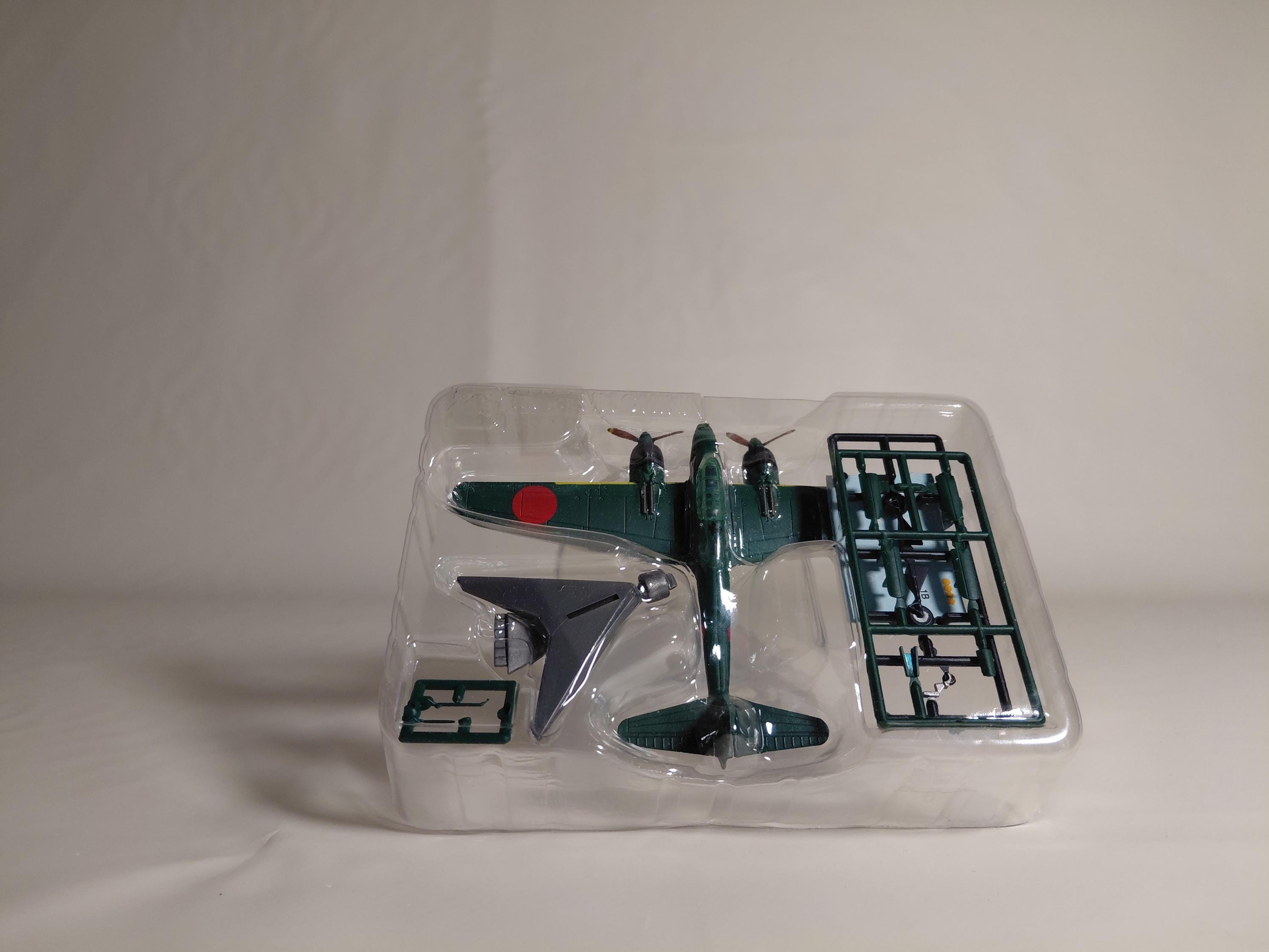 F-toys 1/144 TWIN-ENGINE 2  #1B Gekko-11 Early Model 302nd Air Squadron