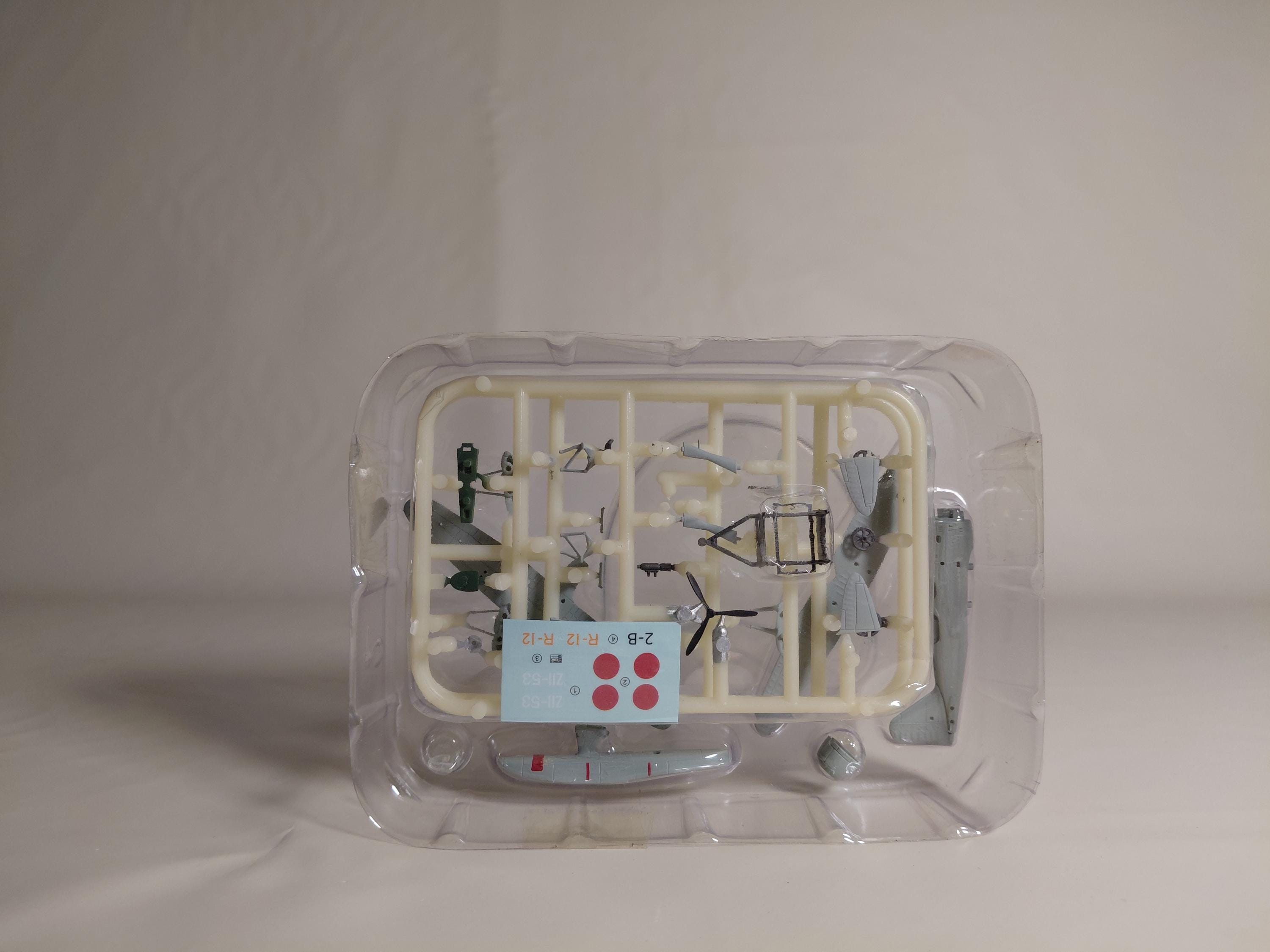 F-toys Wing Kit Collectionol.15 #2B Zero Observation Machine, Type 11 Equipped with Special Seaplane Carrier "Sanyo Maru" (Previous Type)