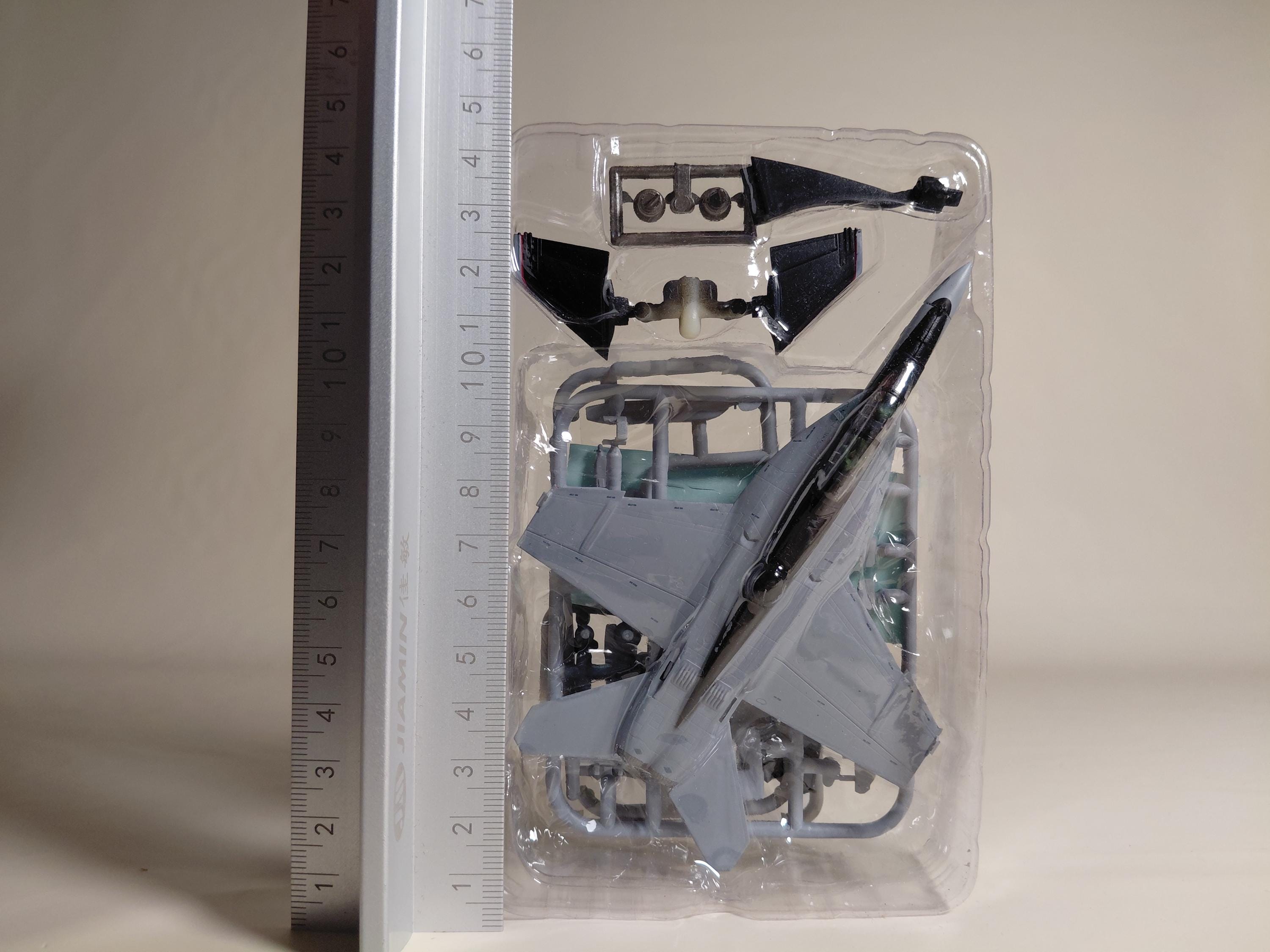 F-toys 1/144  High Spec Series 4 EA-18G Growler Secret US Navy vaq-141 Shadow Hawks CAG aircraft (#S2)
