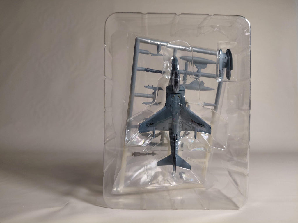 Cafereo Jwings PLUS 1/144 AV-8B Harrier II