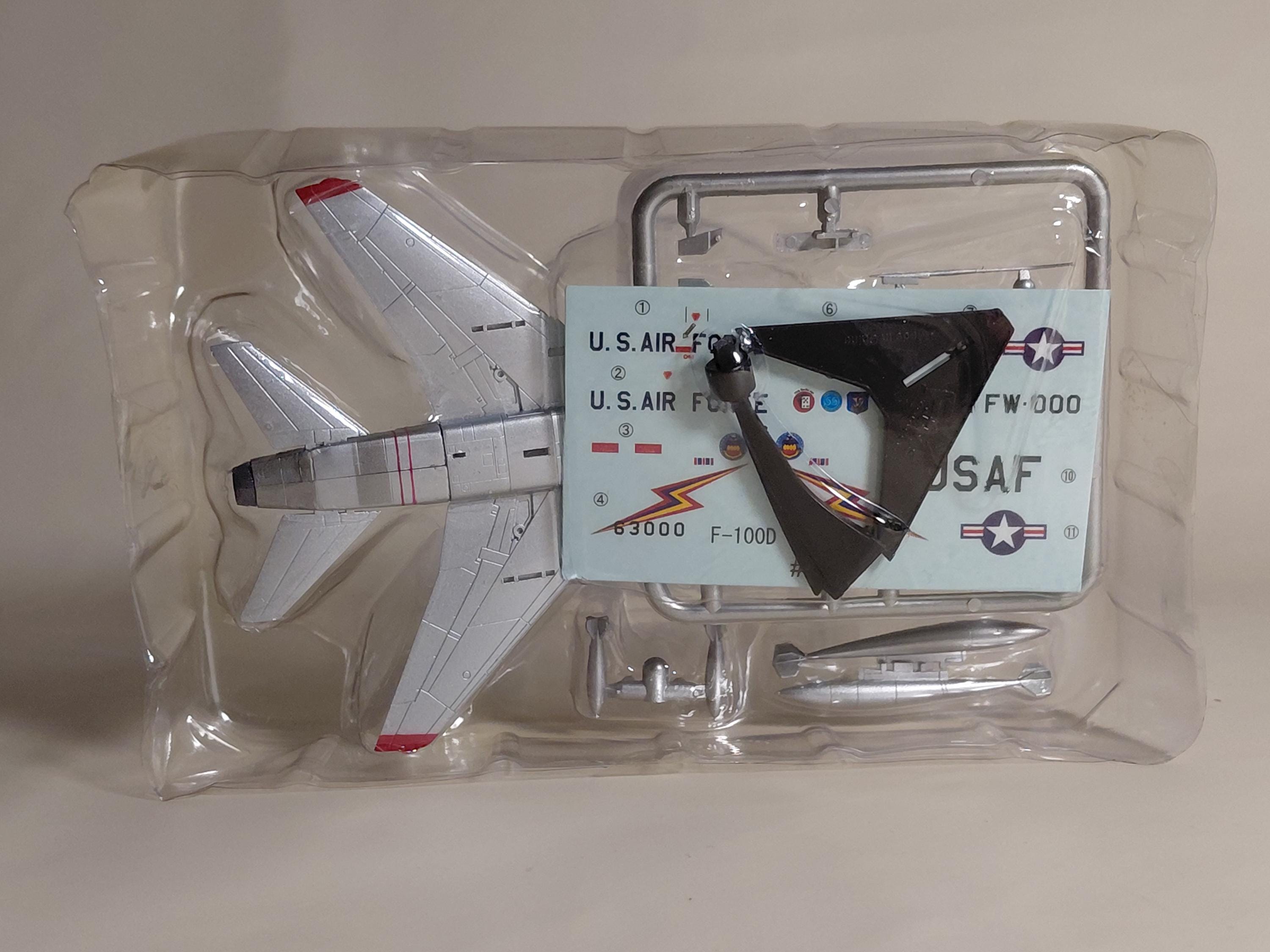 F-toys 1/144 F-100D  North American Super Sabre