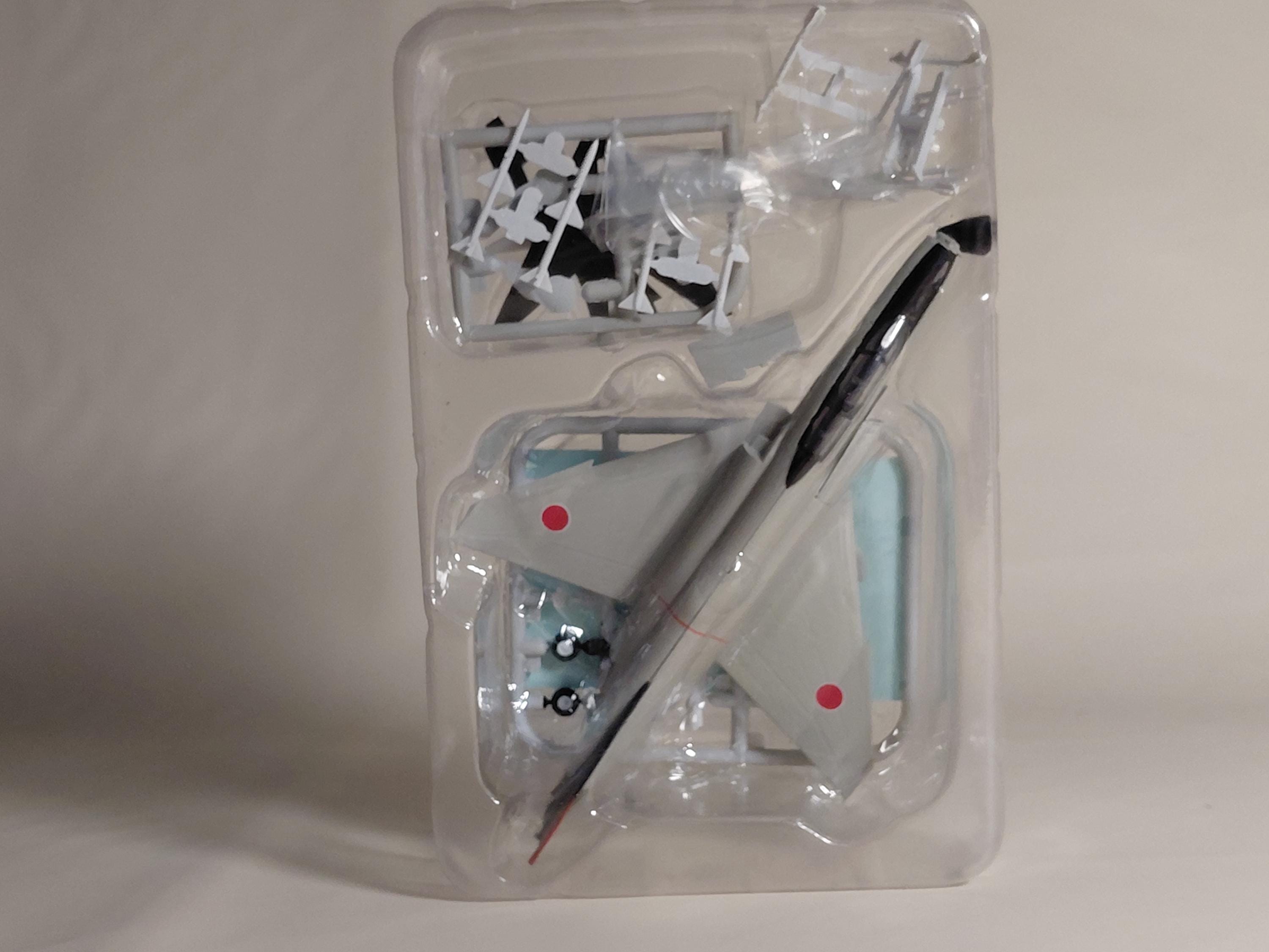 F-toys Special Paint Aircraft Collection 2 F-4EJ Kai 5th Air Wing 301st Squadron 1989 Paint Aircraft F4 Phantom