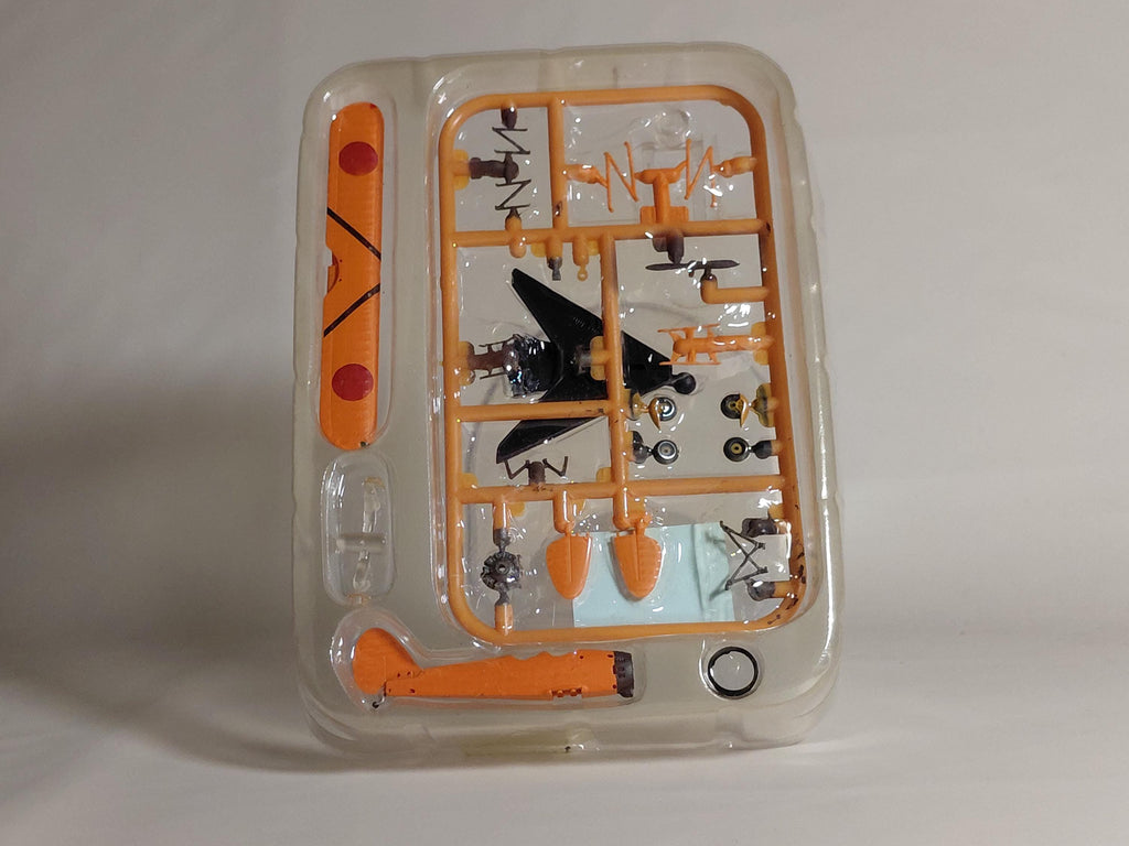 F-toys 1/144 WKC 14 Biplane #1B WWII Japan Army Tachikawa Ki-9 95 trainer Officer