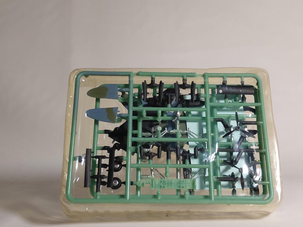 F-TOYS Wing Kit Collection VS8 #1C. Mosquito B Mk.4 British Air Force 109th Airplane 1/144