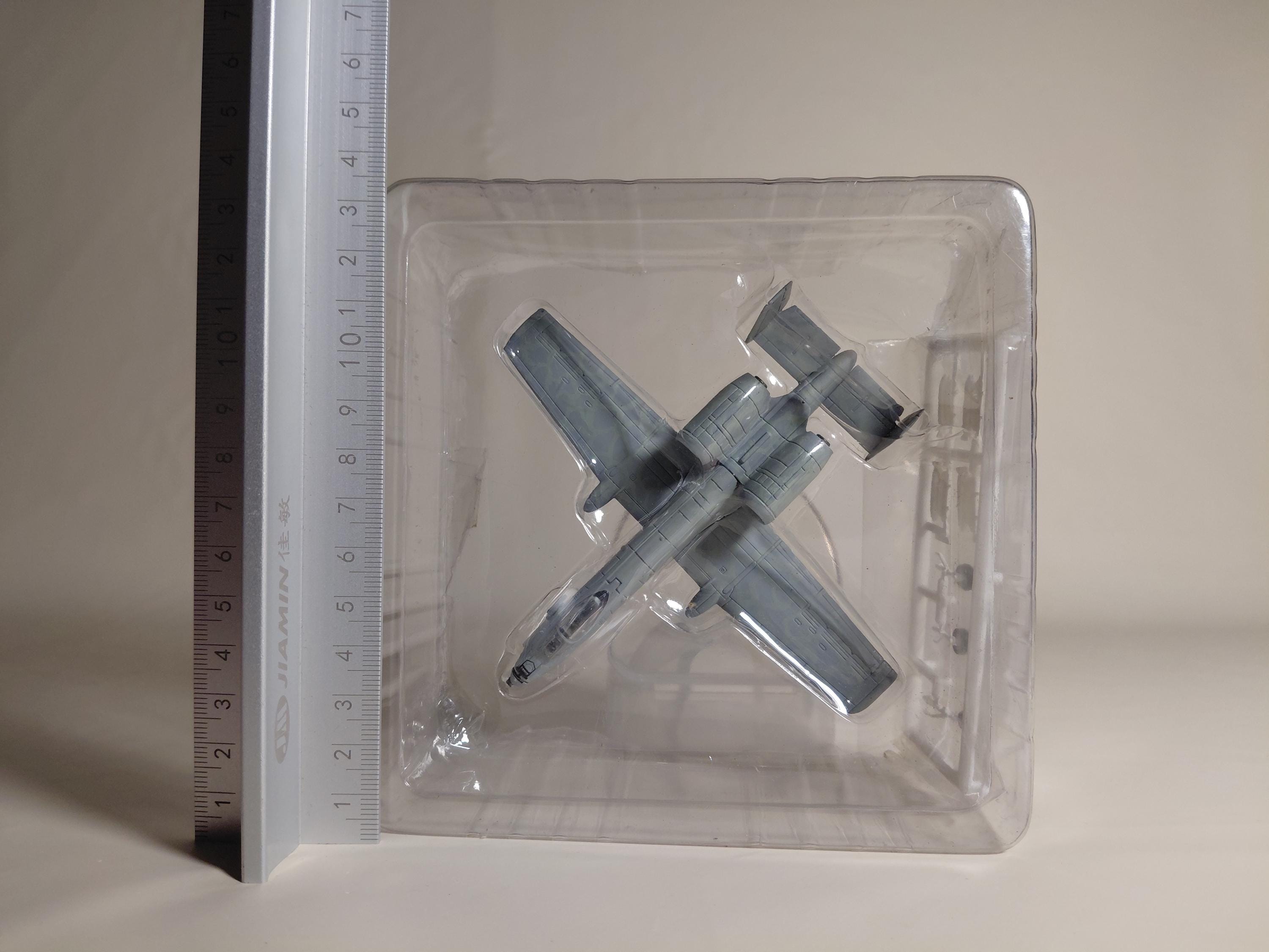 RIZCO 1/144 Area 88 Collection A-10 Thunderbolt II Gray
