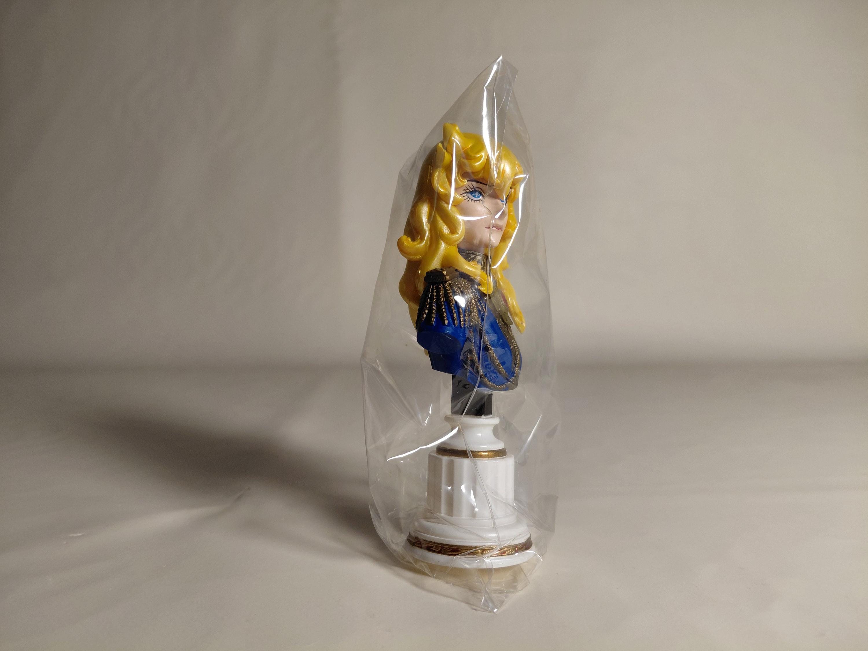 Furuta Rose of Versailles by Riyoko Ikeda ベルサイユのばら #33  Furansowa do Jaruje (Bust, Yellow Hair)