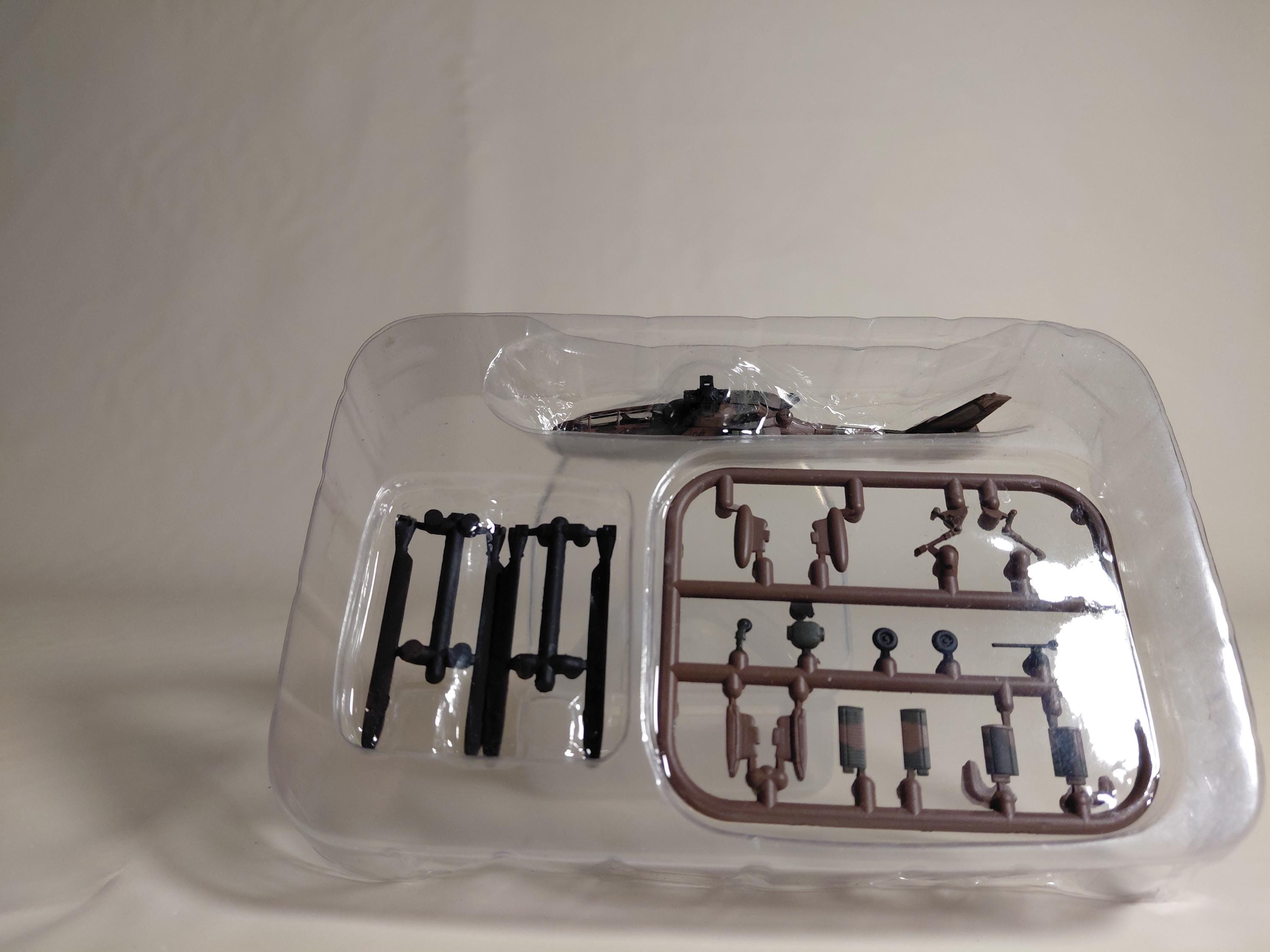 1:144 OH-1 Kisarazu Garrison 45th Anniversary Air Show Painted Aircraft Special Paint Aircraft Collection 2 F-toys