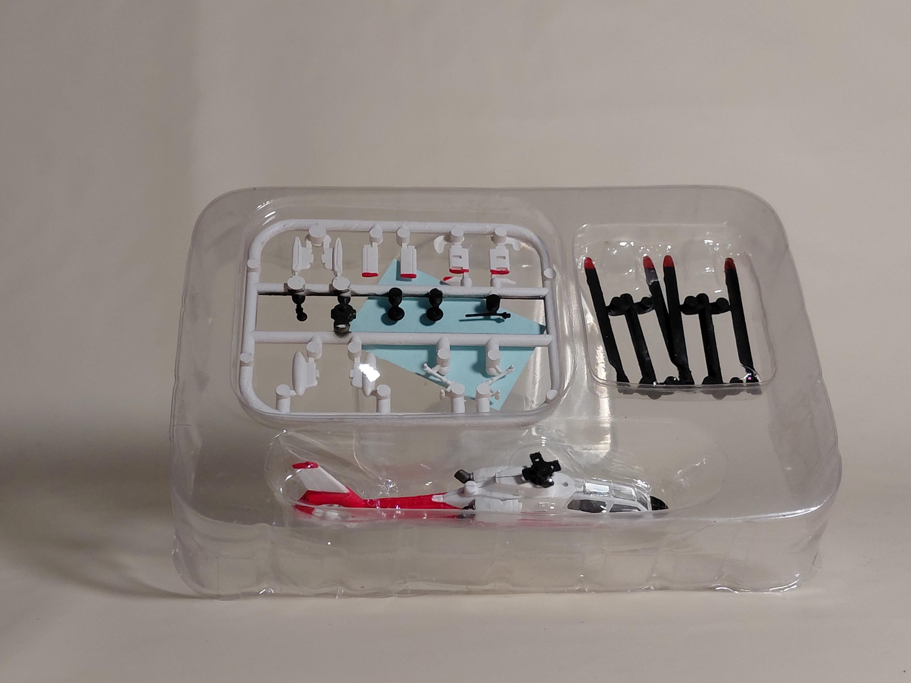 1:144 Heliborne Collection 7  #1b OH-1 Ground Self-Defense Force Development and Experiment Group Prototype First Unit F-toys