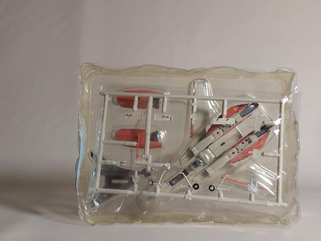 F-Toys 1/144 -toys Super Dimension Fortress Macross Valkyrie Collection 2 VT-1 Super Ostrich (Movie Version)