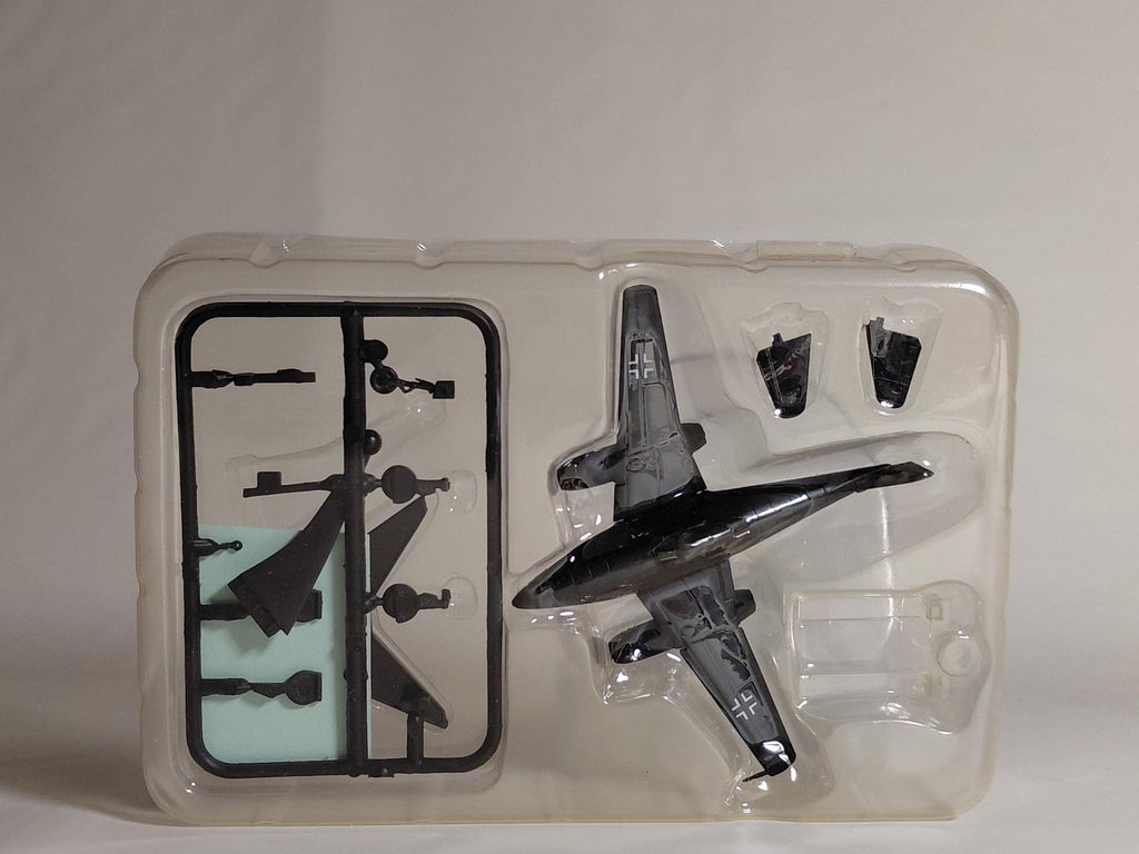 F-Toys 1/144 Leiji Matsumoto Battlefield Manga #4A Me262A Berlin Black Knight Captain Harlock Ephtoise
