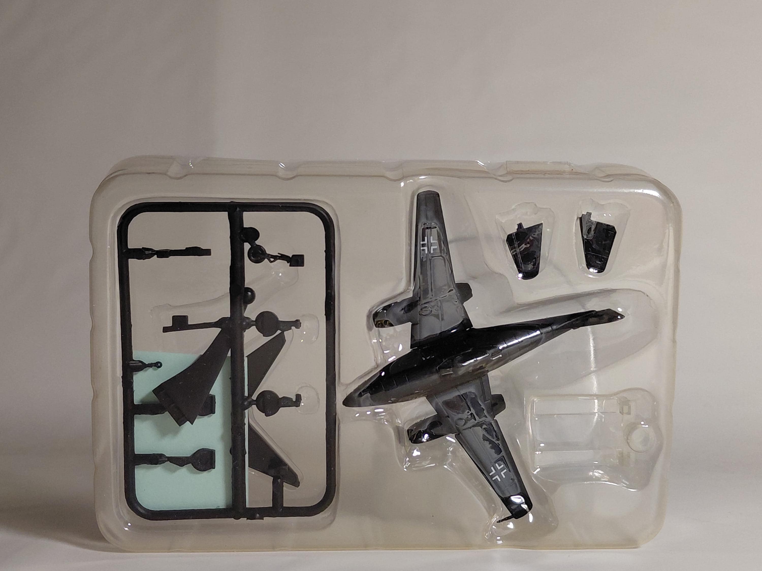 F-Toys 1/144 Leiji Matsumoto Battlefield Manga #4A Me262A Berlin Black Knight Captain Harlock Ephtoise