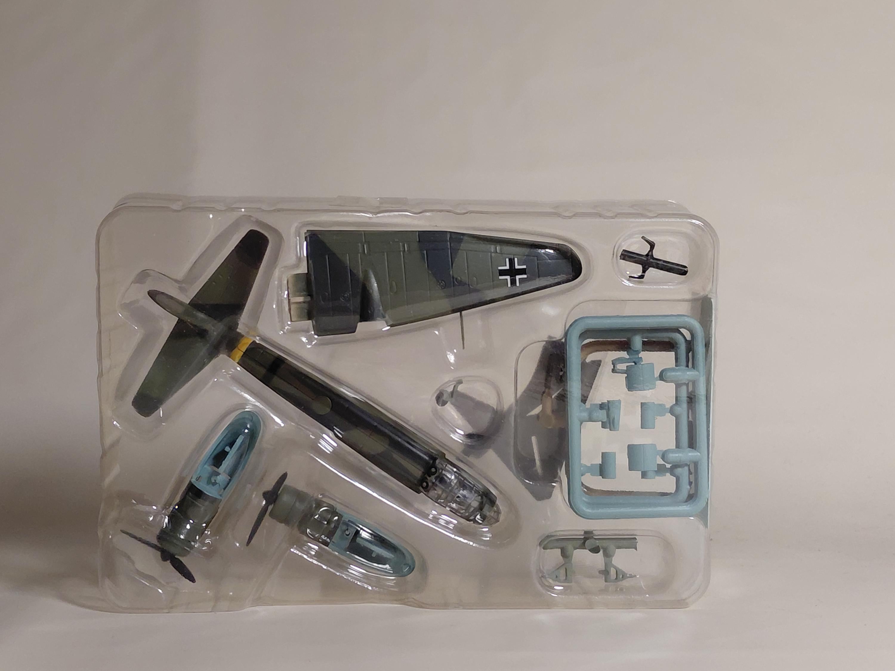 F-Toys 1/144 1/144 Junkers Ju88 54th Bombing Airline 1st Flying Battalion 1st Company Twin Aircraft Collection 3 #2a