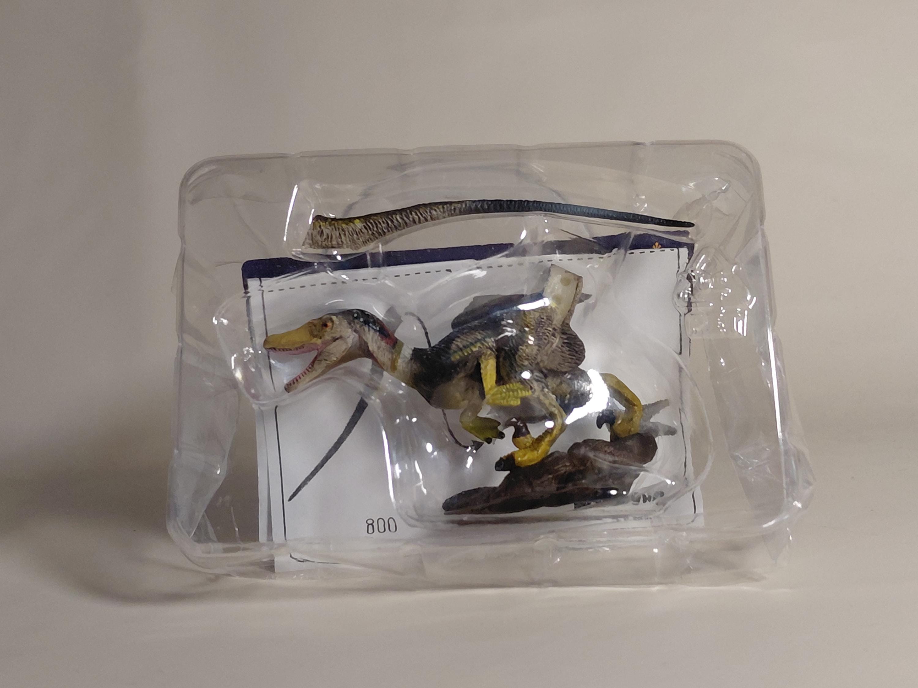 Kaiyodo UHA Collect Club dinosaur figures #008 Velociraptor
