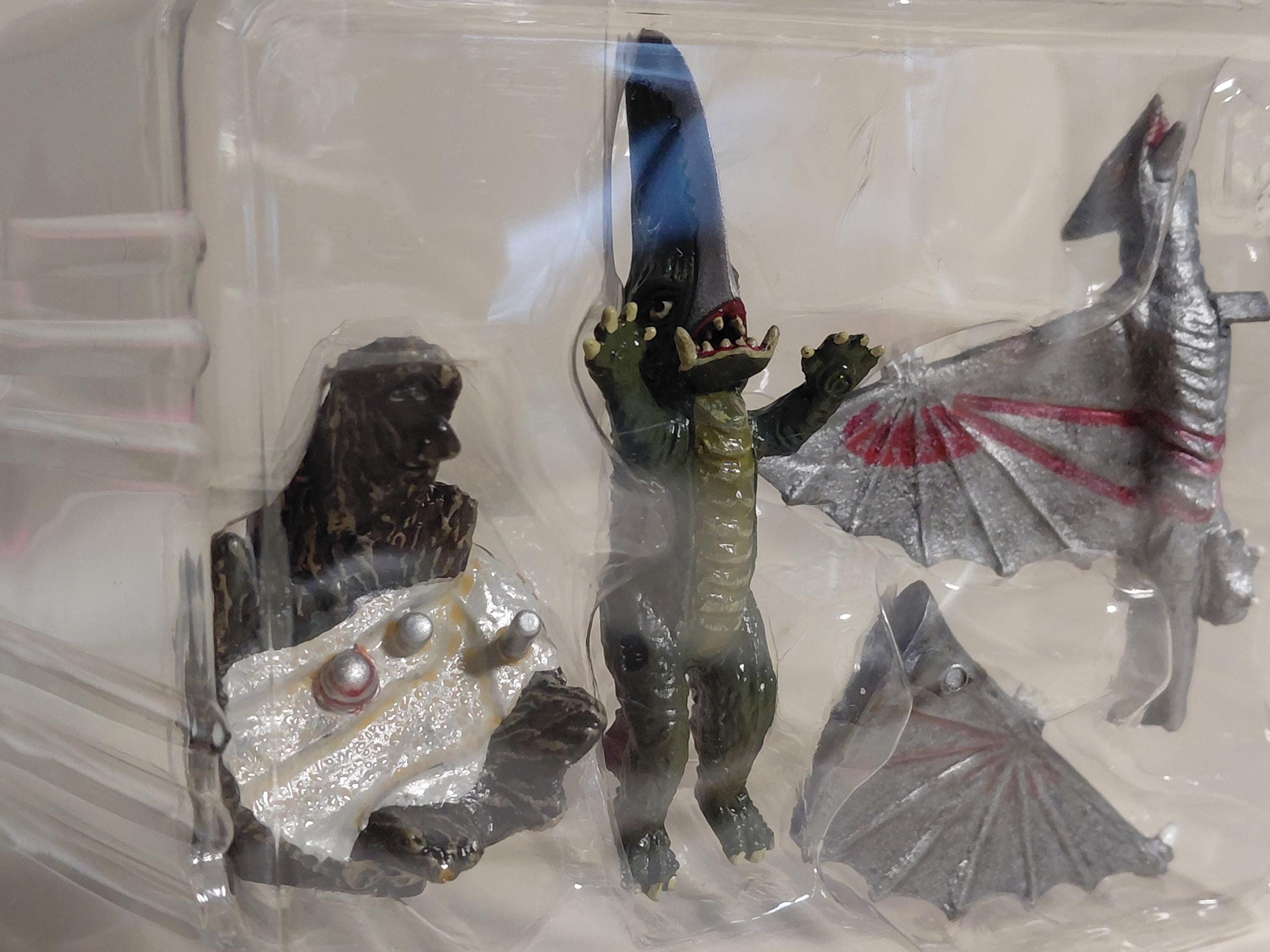 Giron: Deadly! Back Slash "Gamera vs. Giron" Special Effects Encyclopedia Ver. 3