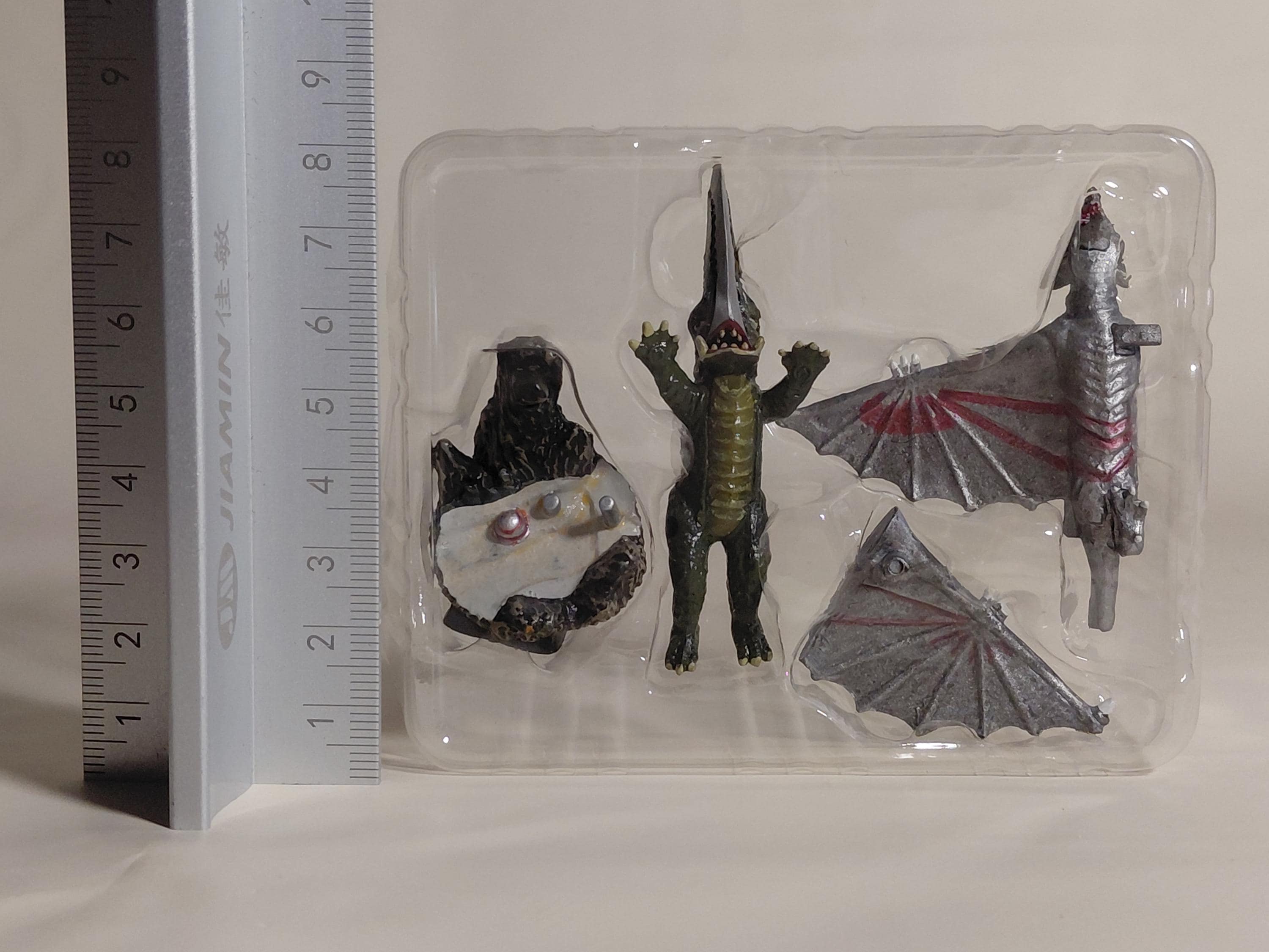Giron: Deadly! Back Slash "Gamera vs. Giron" Special Effects Encyclopedia Ver. 3