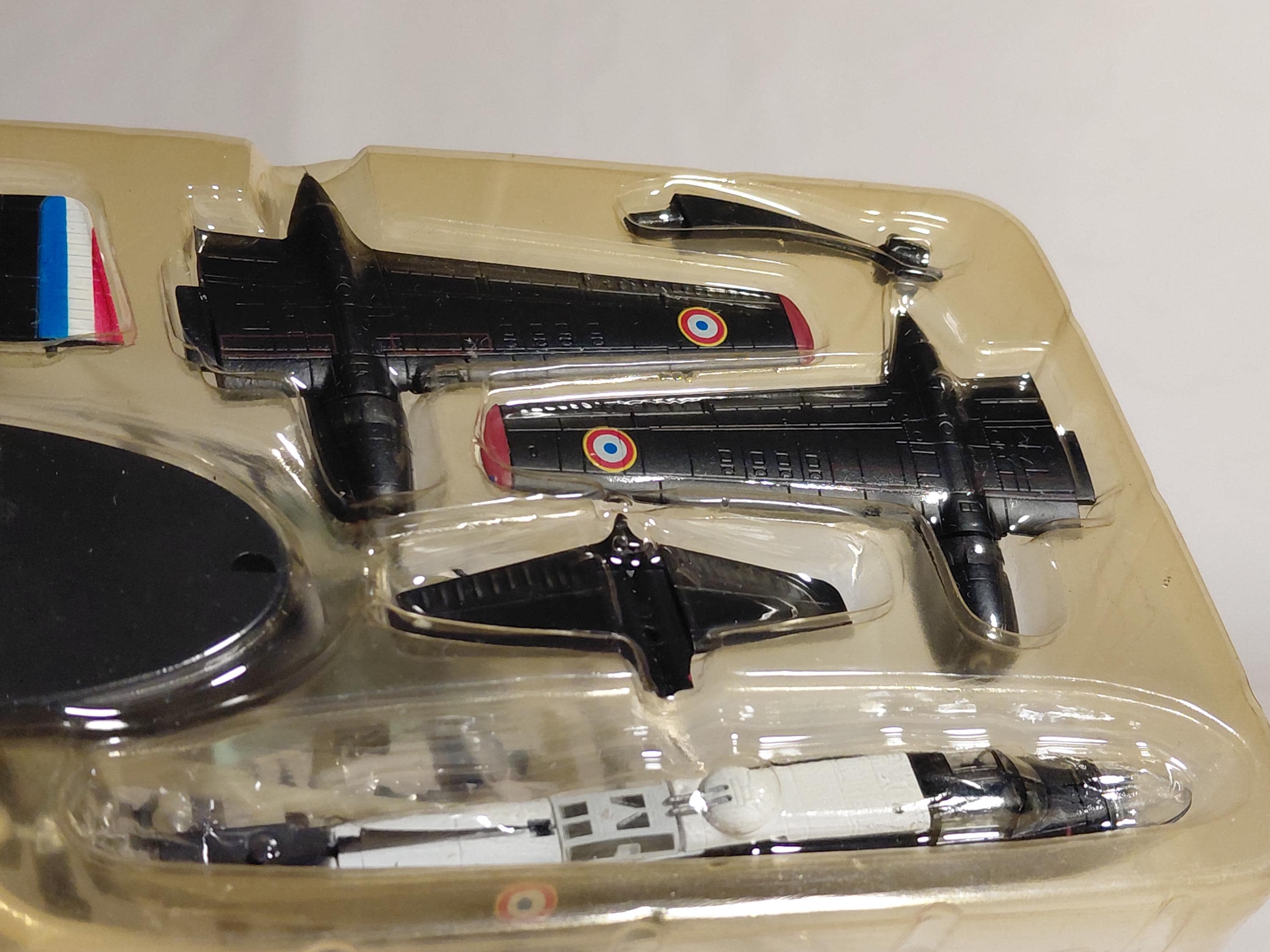 F-Toys 1/144 Large Aircraft Collection (Attacker Bomber) A-26 Invader French Air Force