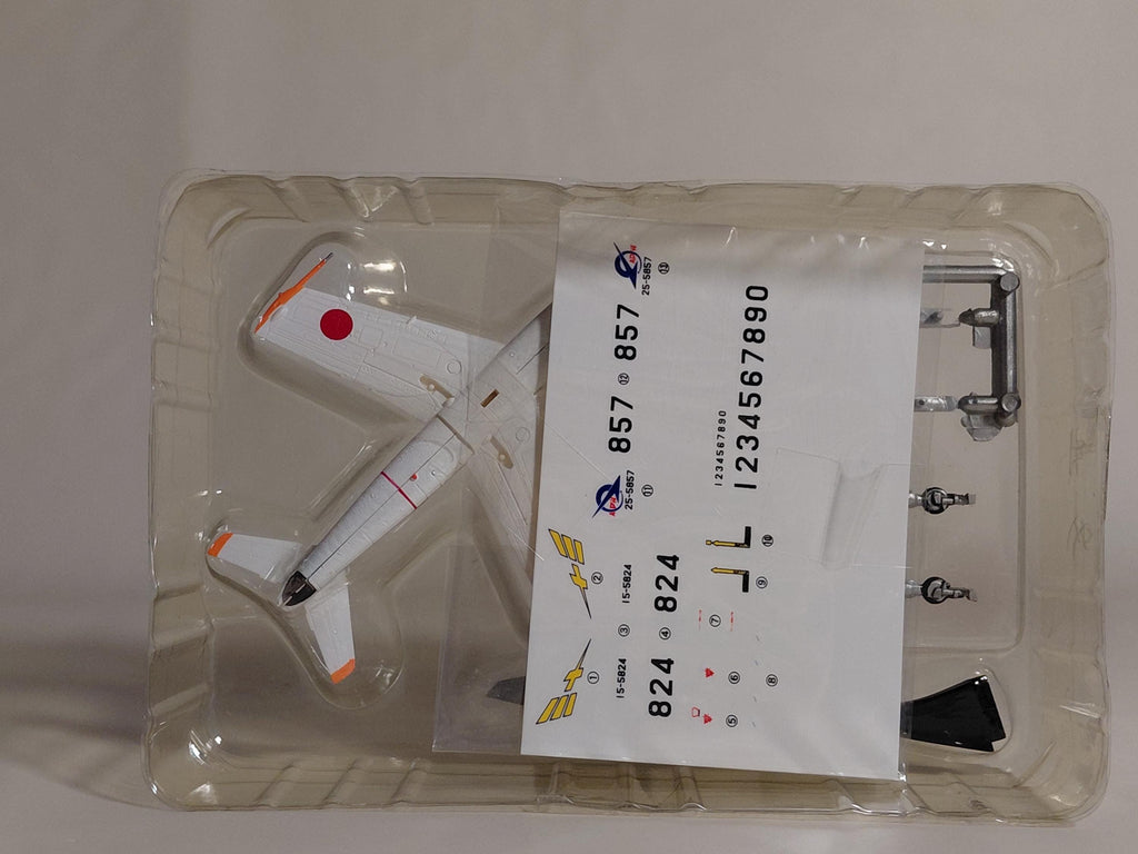F-toys 1/144 JASDF Collection 2. Fuji T-1A Trainer Aircraft (#3B)