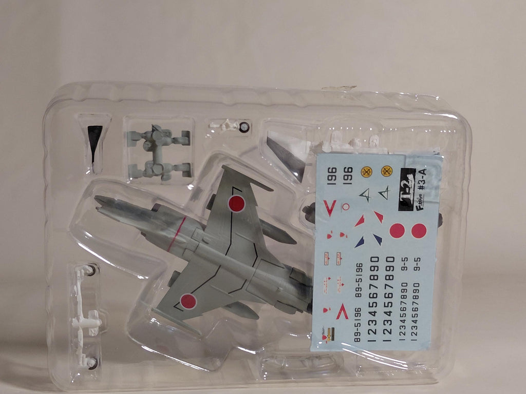 F-toys 1/144 JASDF #3A T-2/F-1 1/144 T-2 Late Model 4th Air Wing 21st Squadron