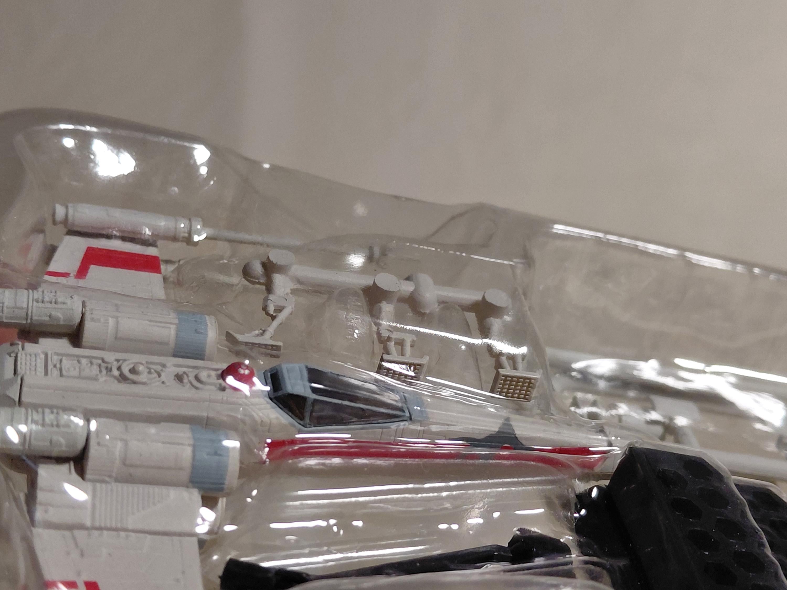 F-Toys Star Wars 1/144 Vehicle Collection 5 X-Wing Starfighter (Red Leader)