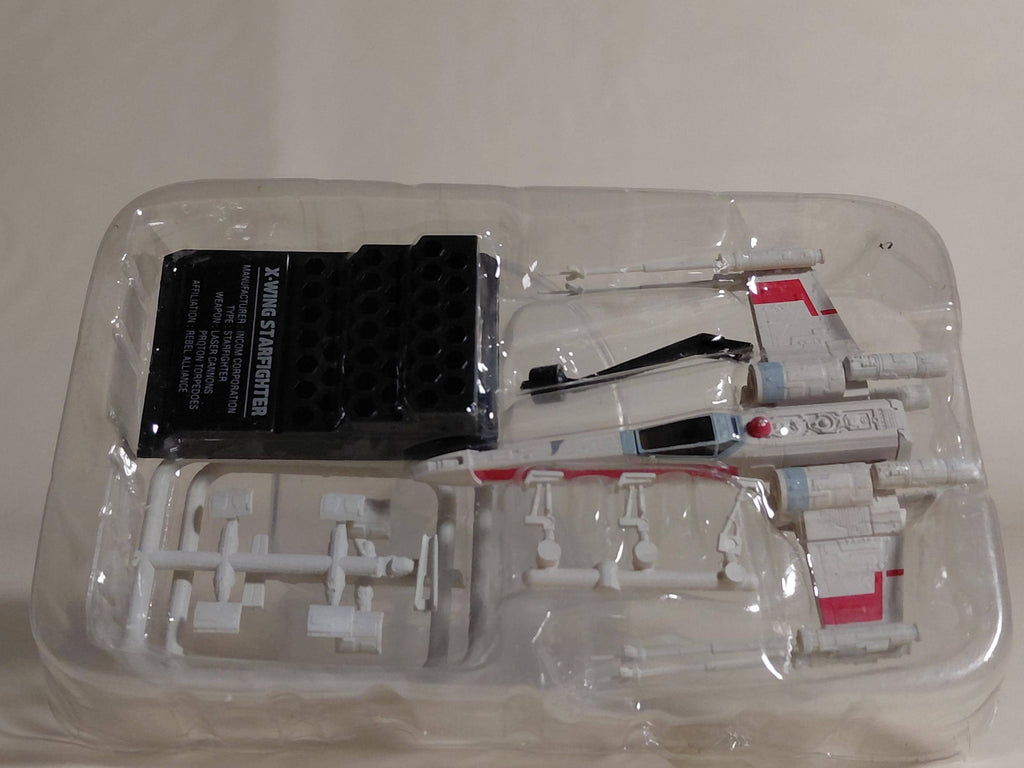 F-Toys Star Wars 1/144 Vehicle Collection 5 X-Wing Starfighter (Red Leader)