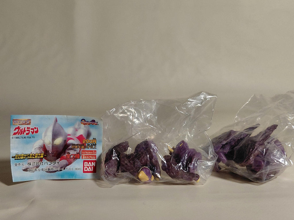 HG Series Ultraman: Warrior from the Land of Light - Transparent Monster Neronga Bandai 2003